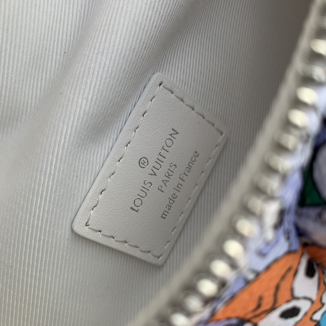 l**is V*t*n bum bag-m21862-50*15.5 *4cm