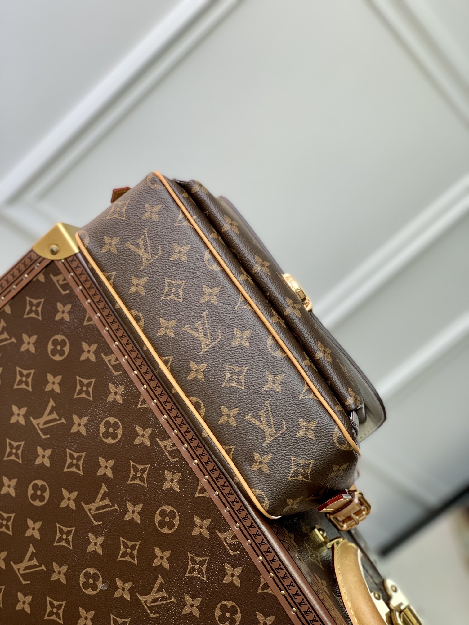 l**is V*t*n vintage m60006 bag-27*10*15cm