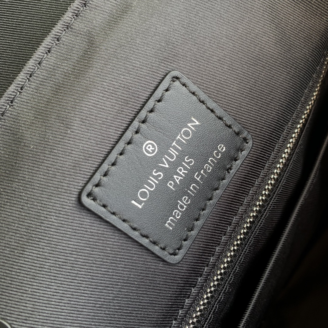 l**is V*t*n christopher backpack m46247-32*39*12cm