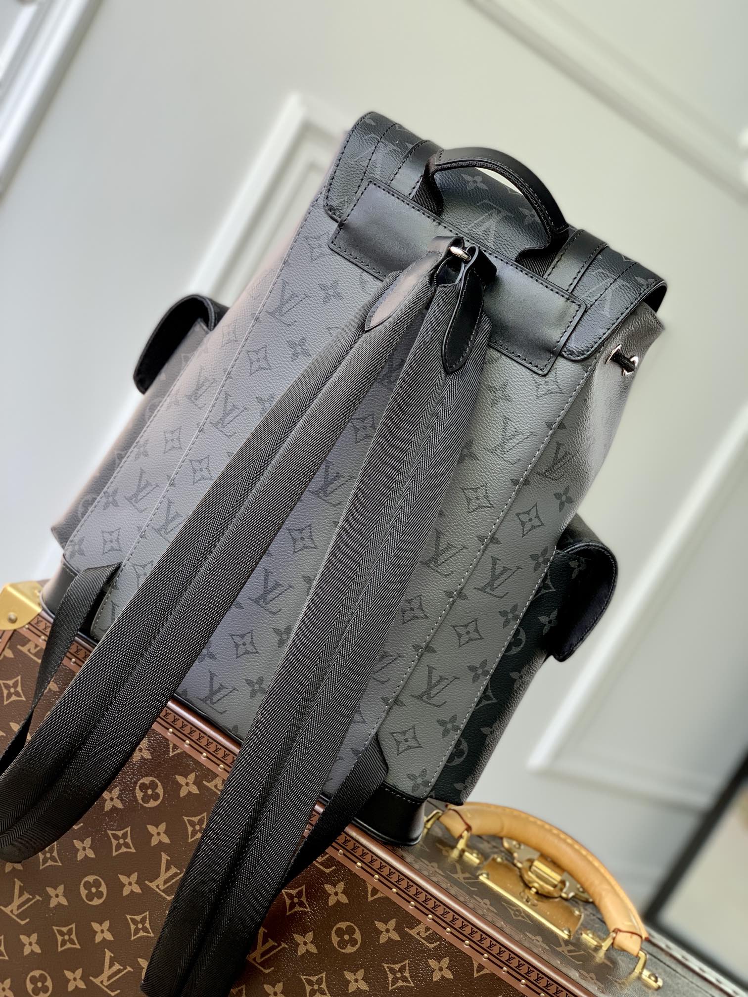 l**is V*t*n christopher backpack m46247-32*39*12cm