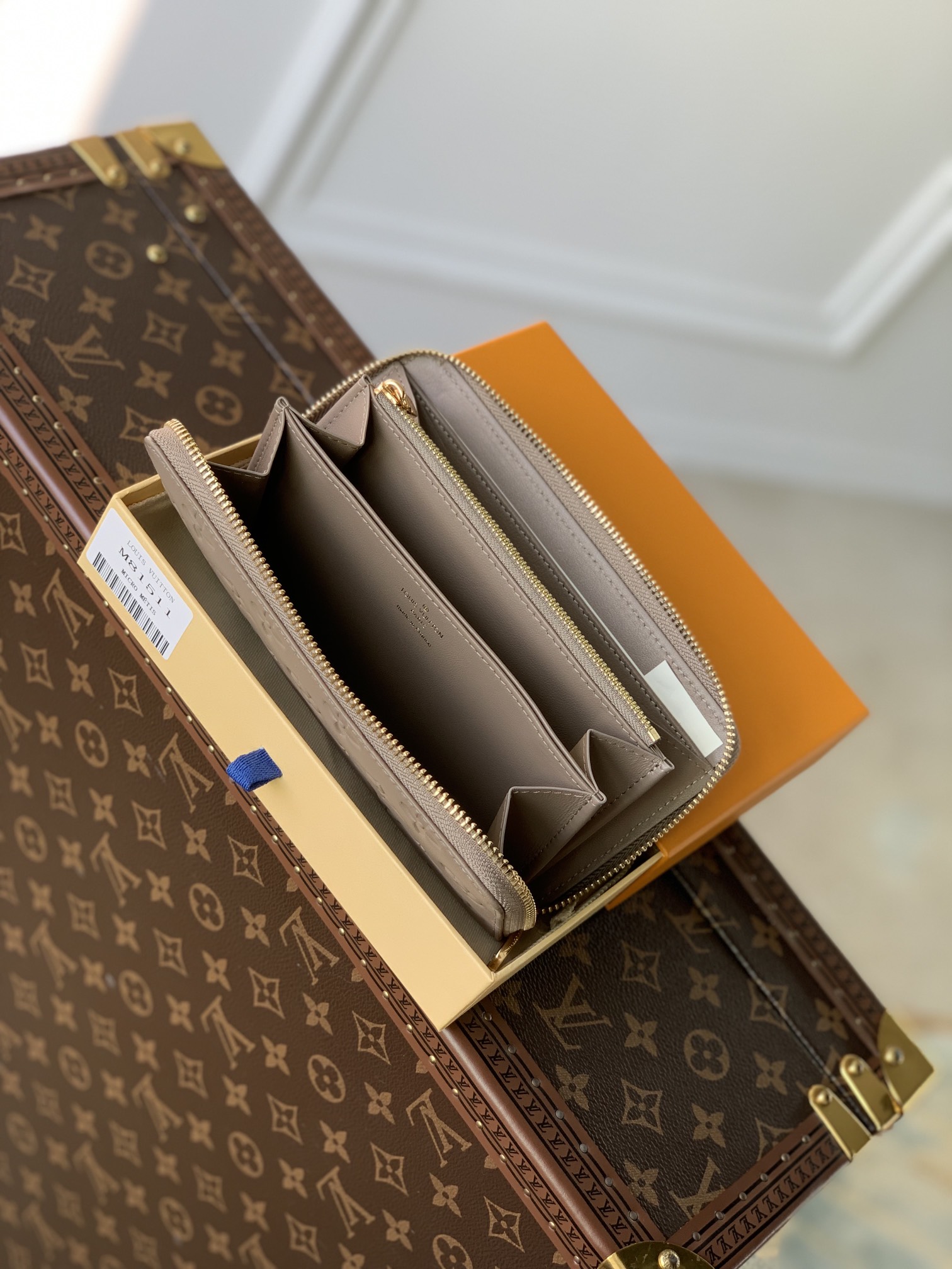 l**is V*t*n zippy wallet m81763-19.5 10.5 2.5cm