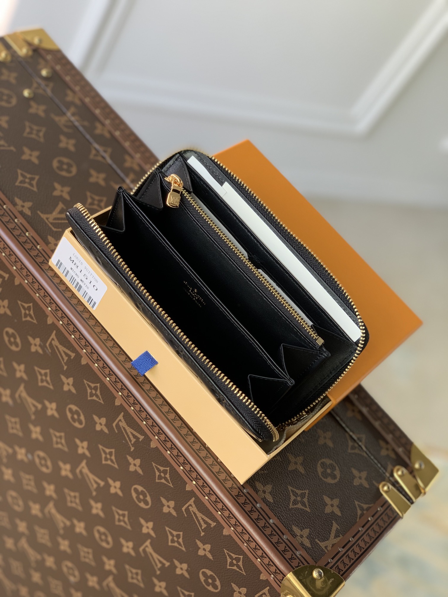 l**is V*t*n zippy wallet m81763-19.5 10.5 2.5cm