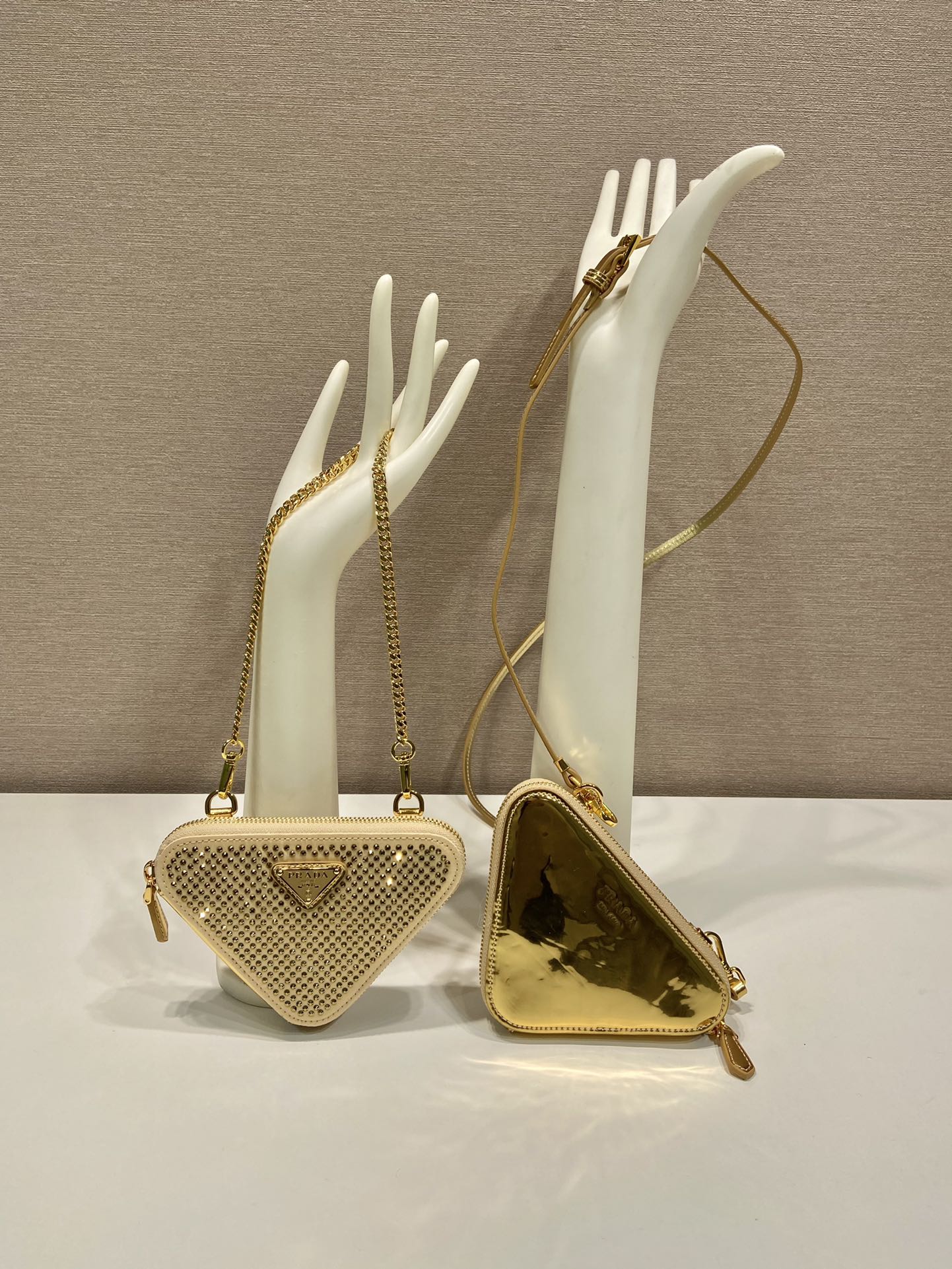 Pra*a 1nr015 double triangle bag -15*10*5cm