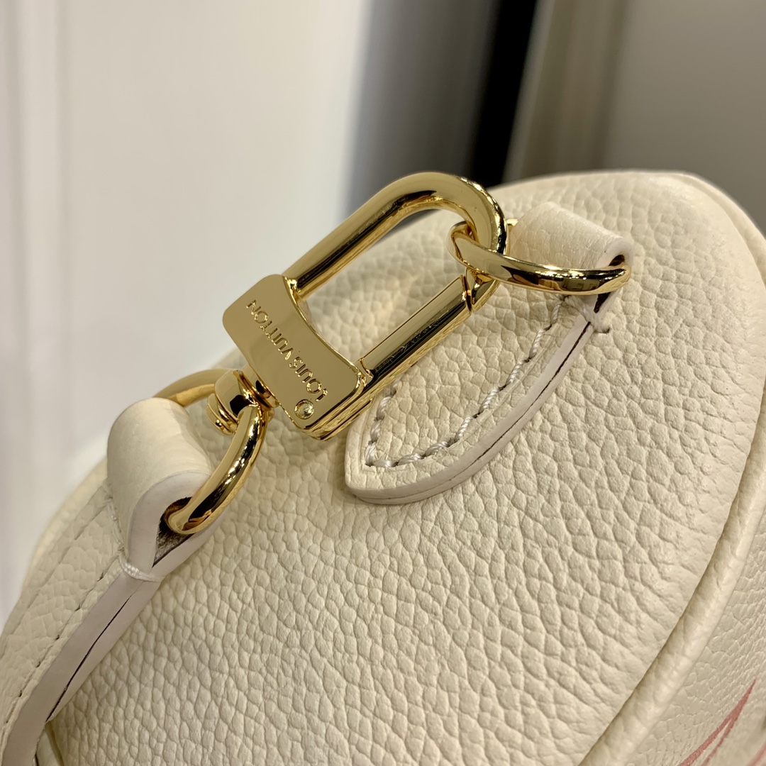 l**is V*t*n nano speedy-16cm