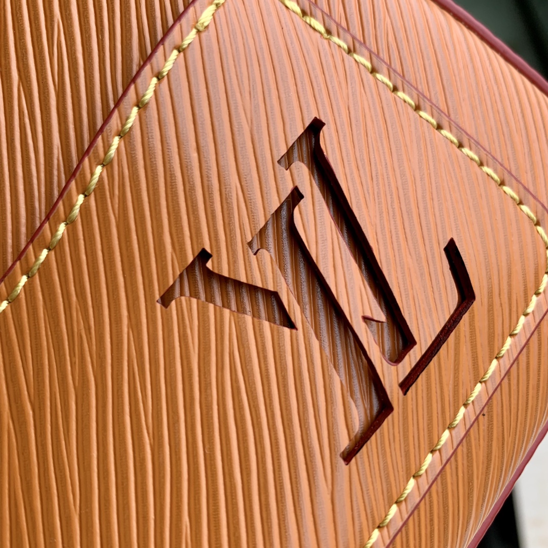 l**is V*t*n marelle tote-19*13.5*6.5cm