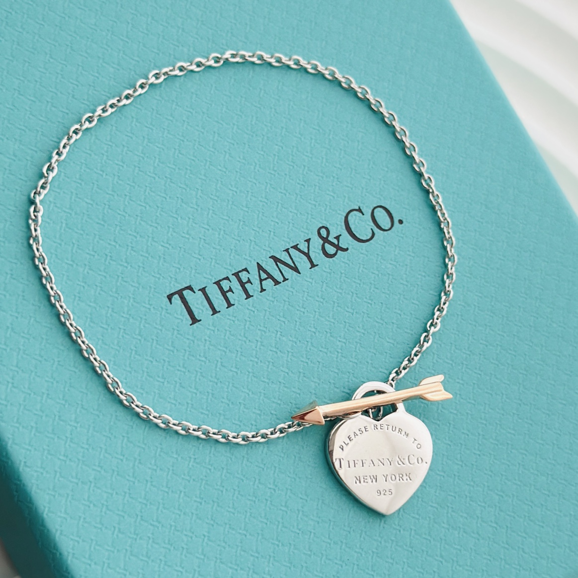 T*f*ny bracelet