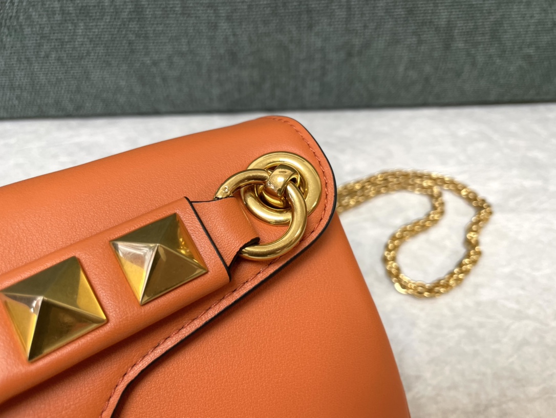 Valentino GaravaniStudSian-28*17*8CM