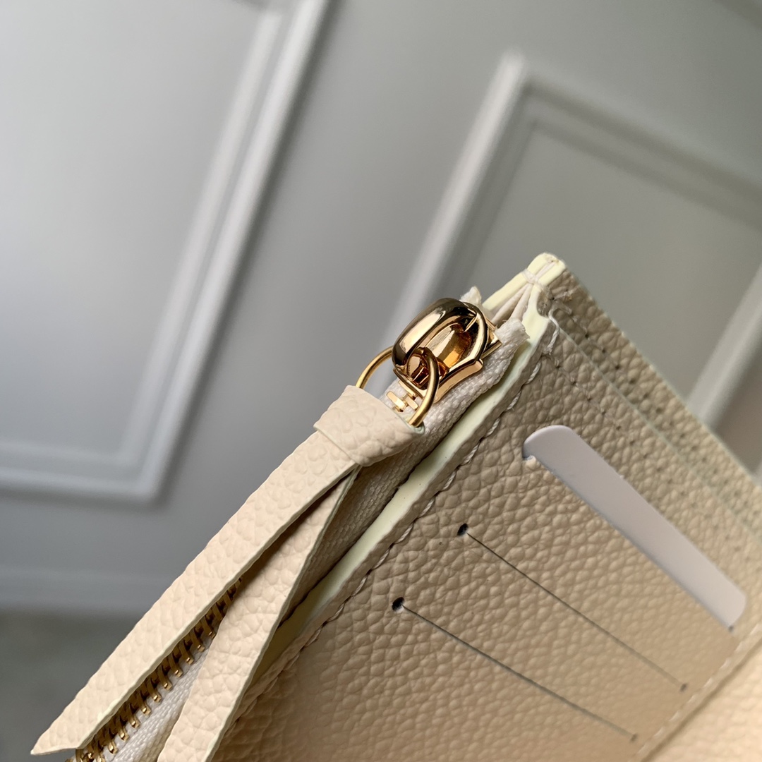 l**is V*t*n wallet m82062-12 x 9.5 x 1.5cm