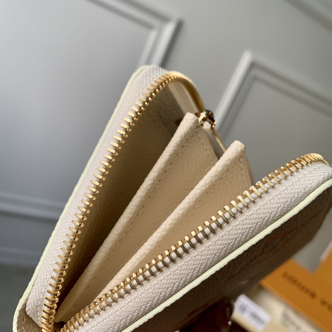 l**is V*t*n zippy wallet m81914-20*10cm