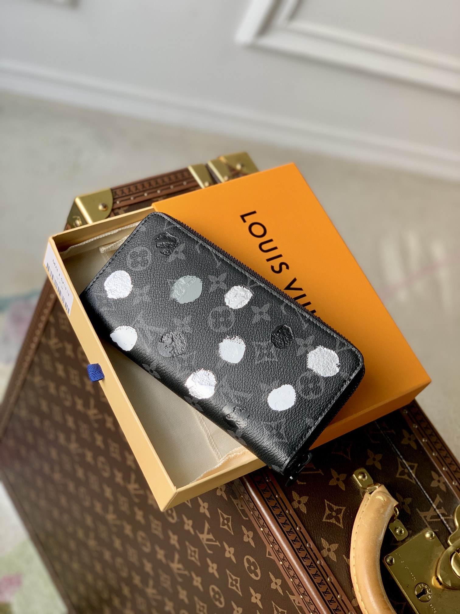 l**is V*t*n zippy wallet m81914-20*10cm