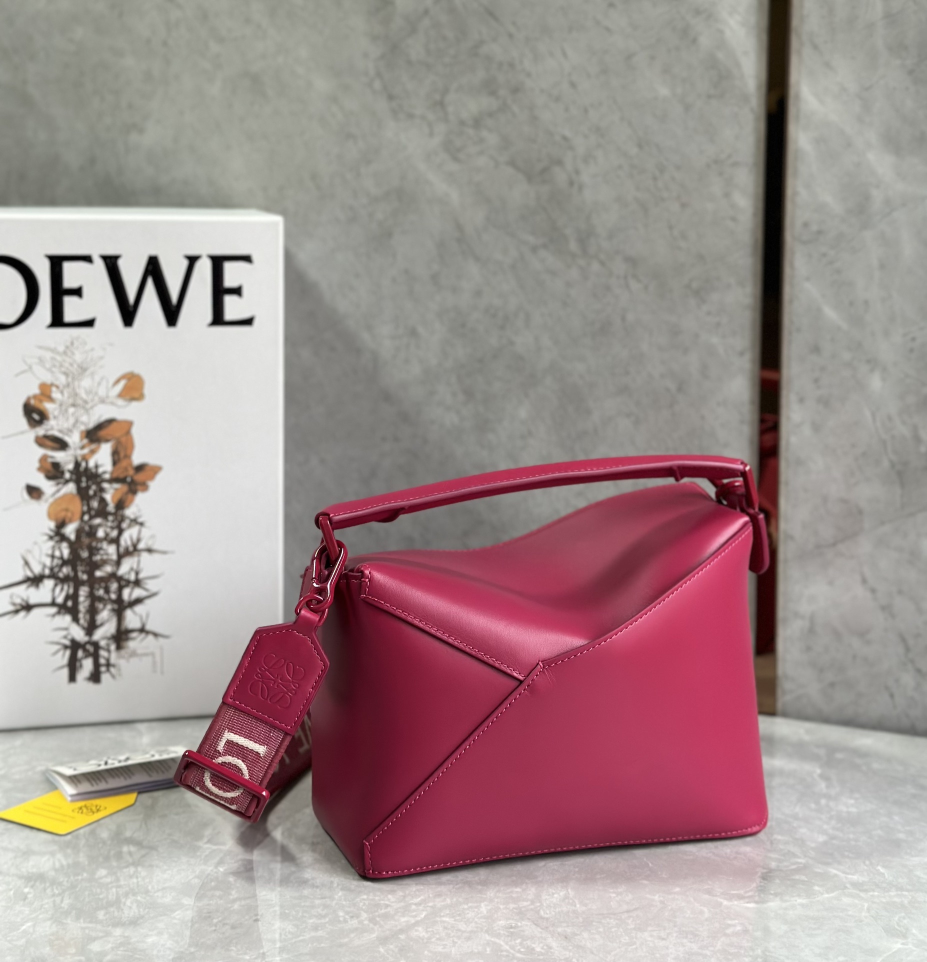 Loewe Puzzle Small Bag-24*10*14CM