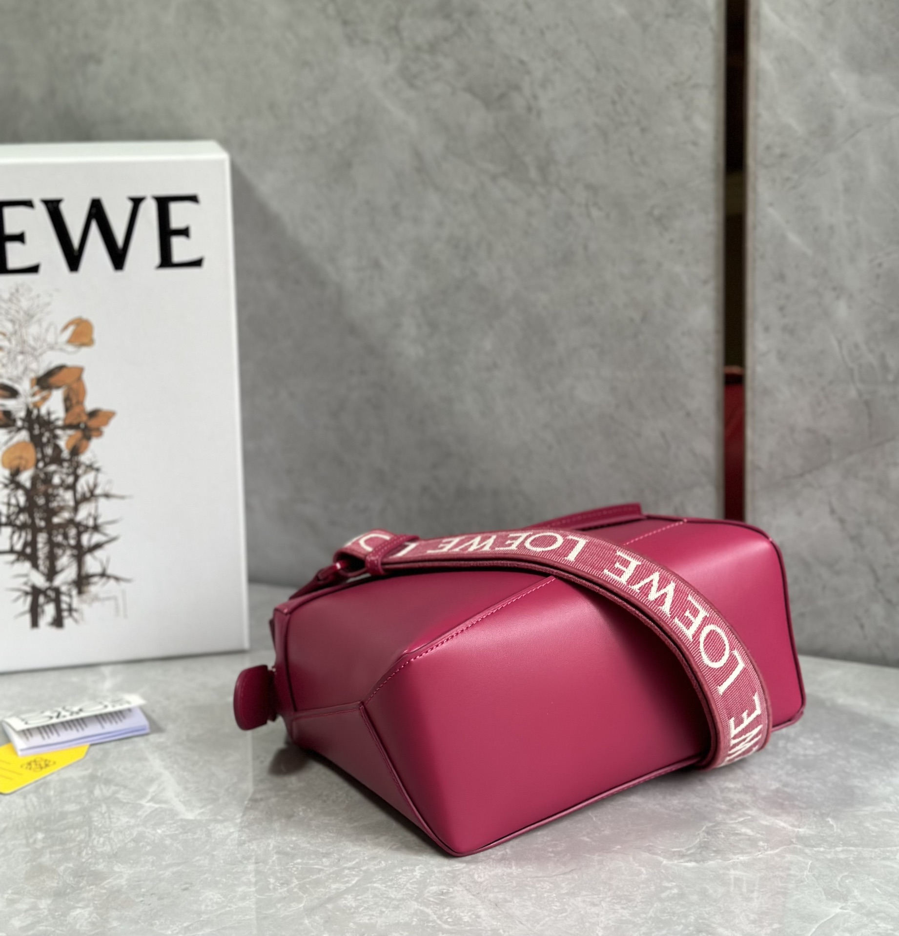 Loewe Puzzle Small Bag-24*10*14CM