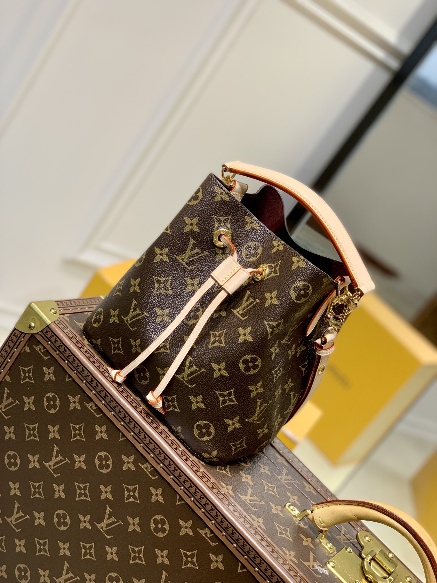 l**is V*t*n néonoé bucket bag -m46581-20 x 20 x 13cm