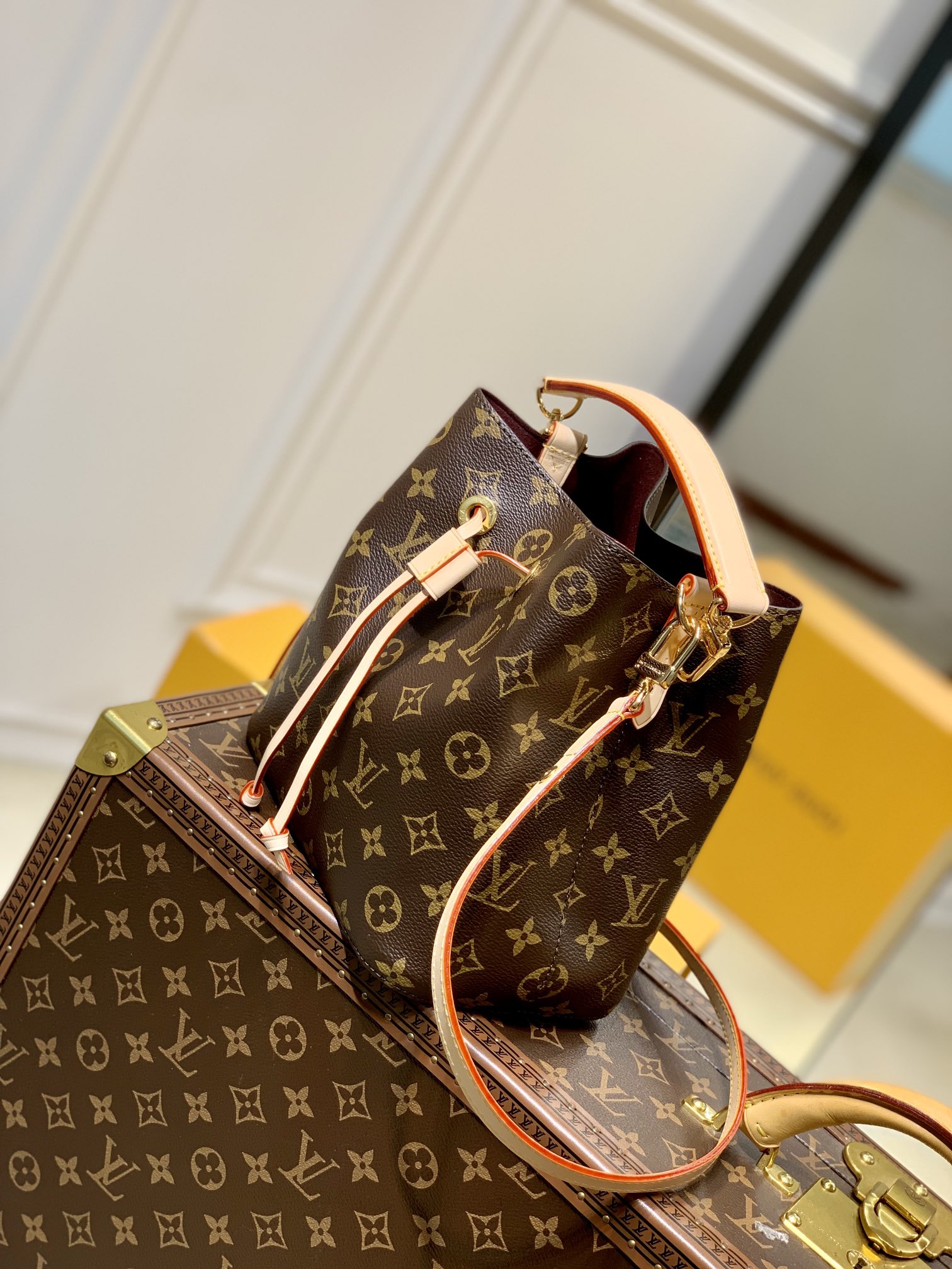 l**is V*t*n néonoé bucket bag -m46581-20 x 20 x 13cm