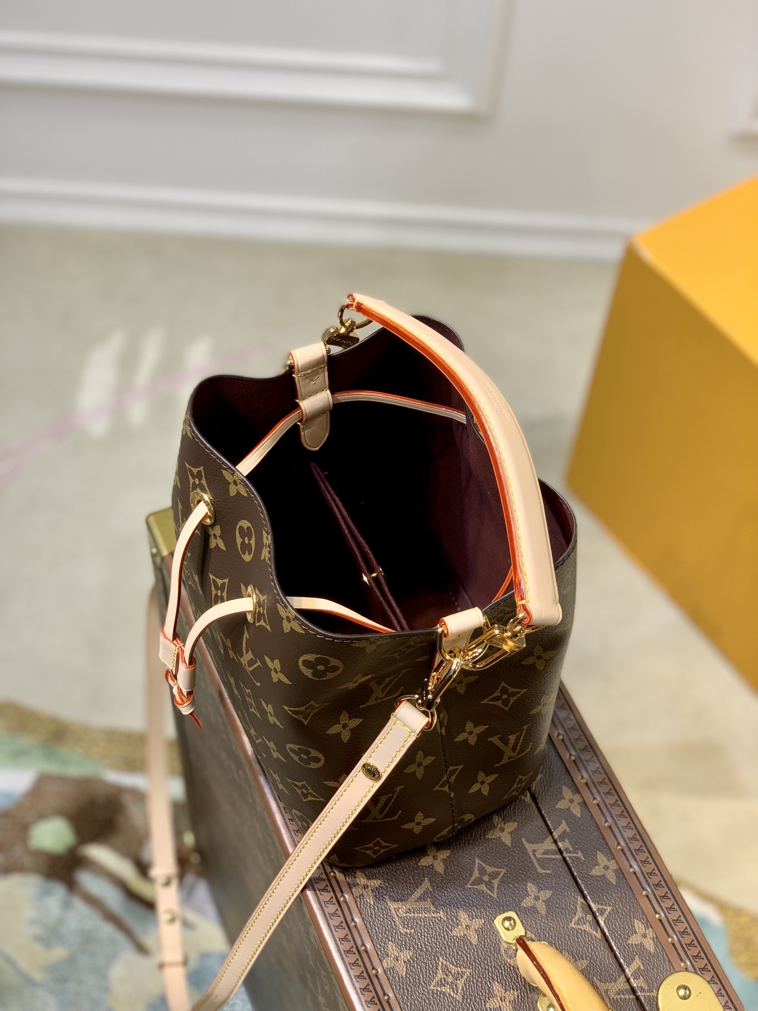 l**is V*t*n néonoé bucket bag -m46581-20 x 20 x 13cm