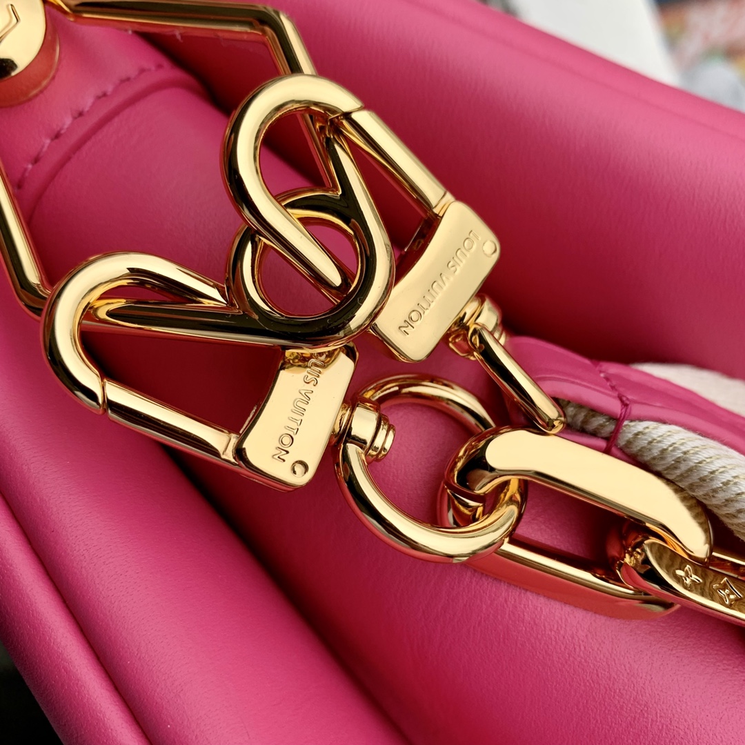 l**is V*t*n coussin handbags-26*20*12cm