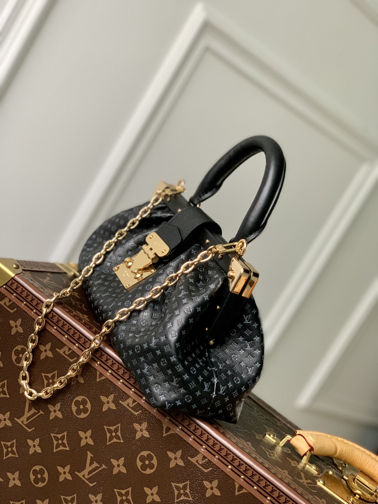 l**is V*t*n m46544 monogram clutch -28*14*10cm