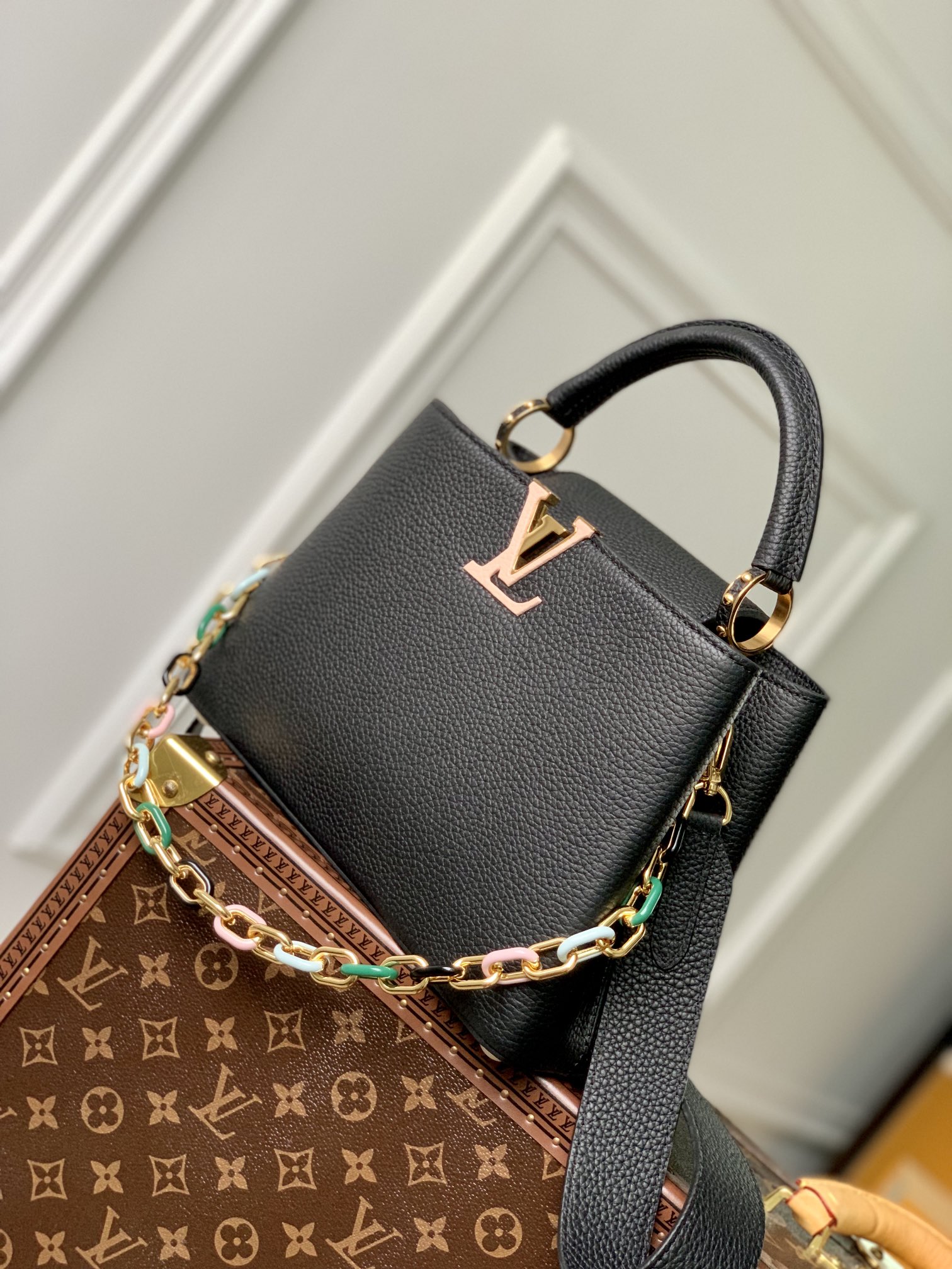 l**is V*t*n capucines bb-m21164-27*18*9cm