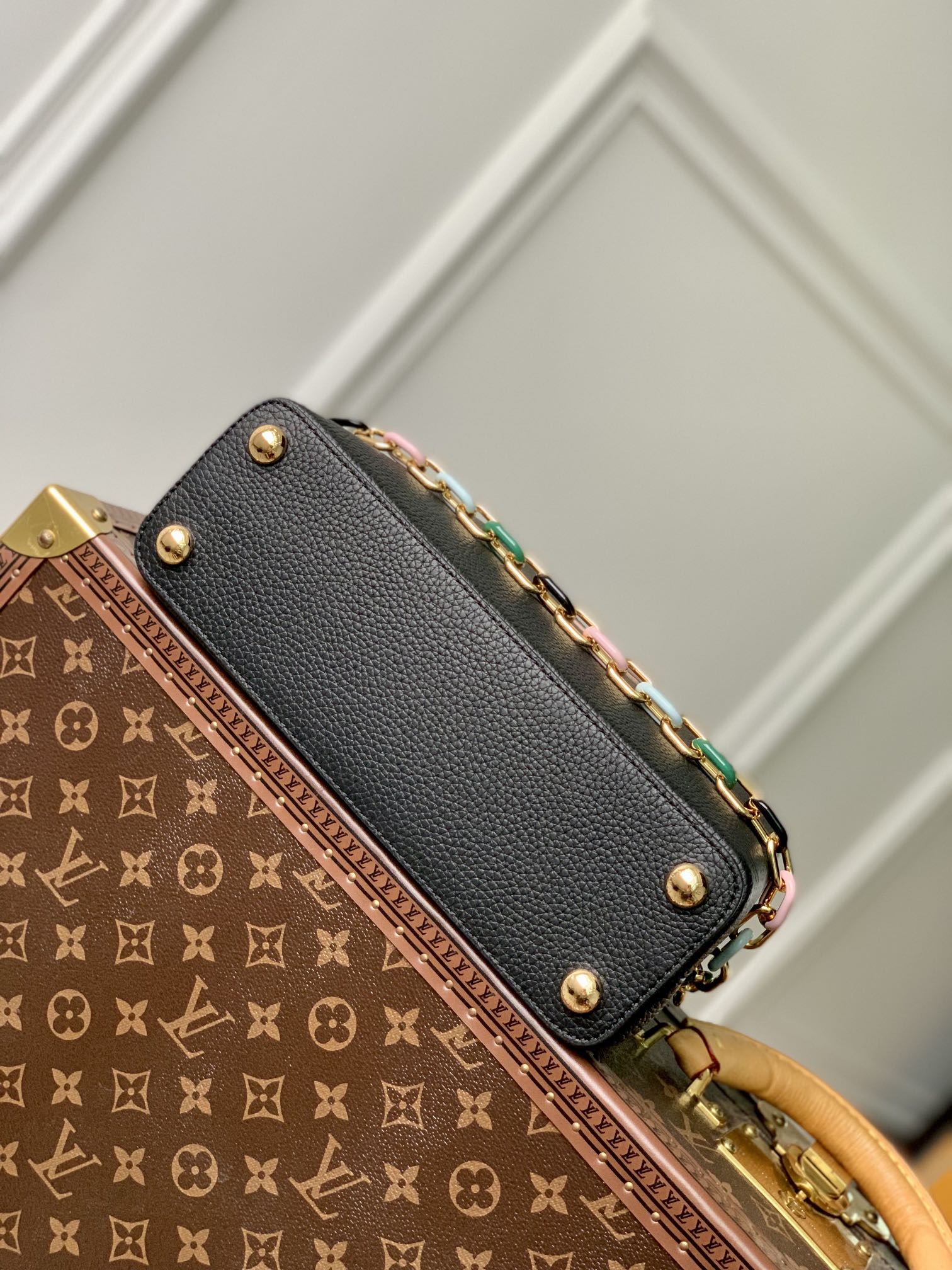 l**is V*t*n capucines bb-m21164-27*18*9cm
