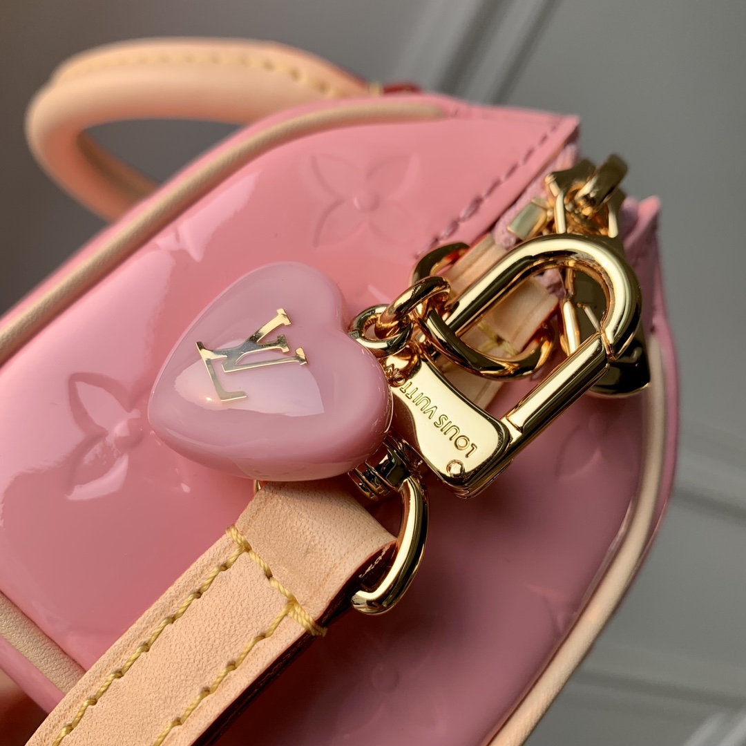 l**is V*t*n nano speedy-16cm