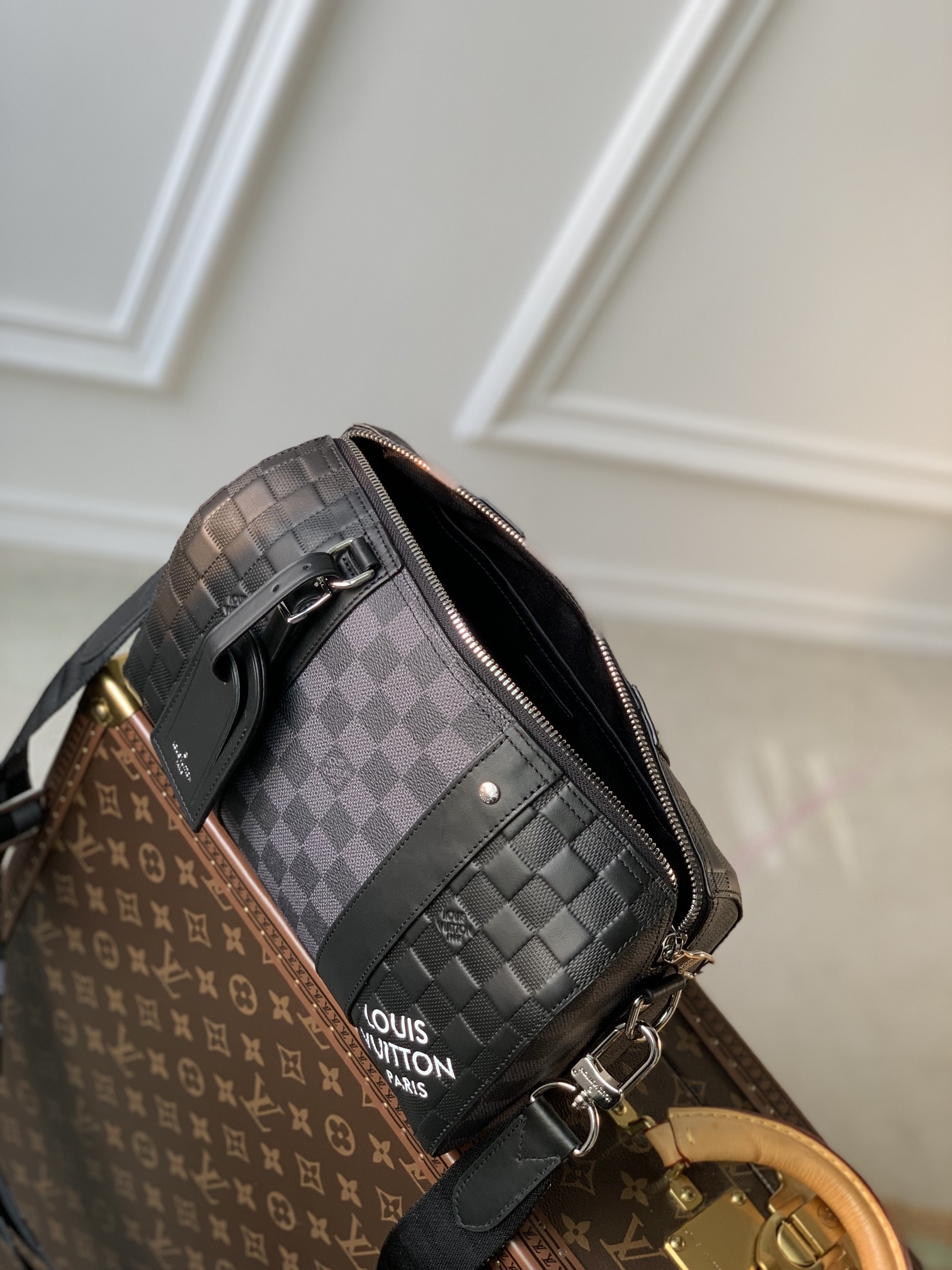l**is V*t*n city keepall-27x17x13cm