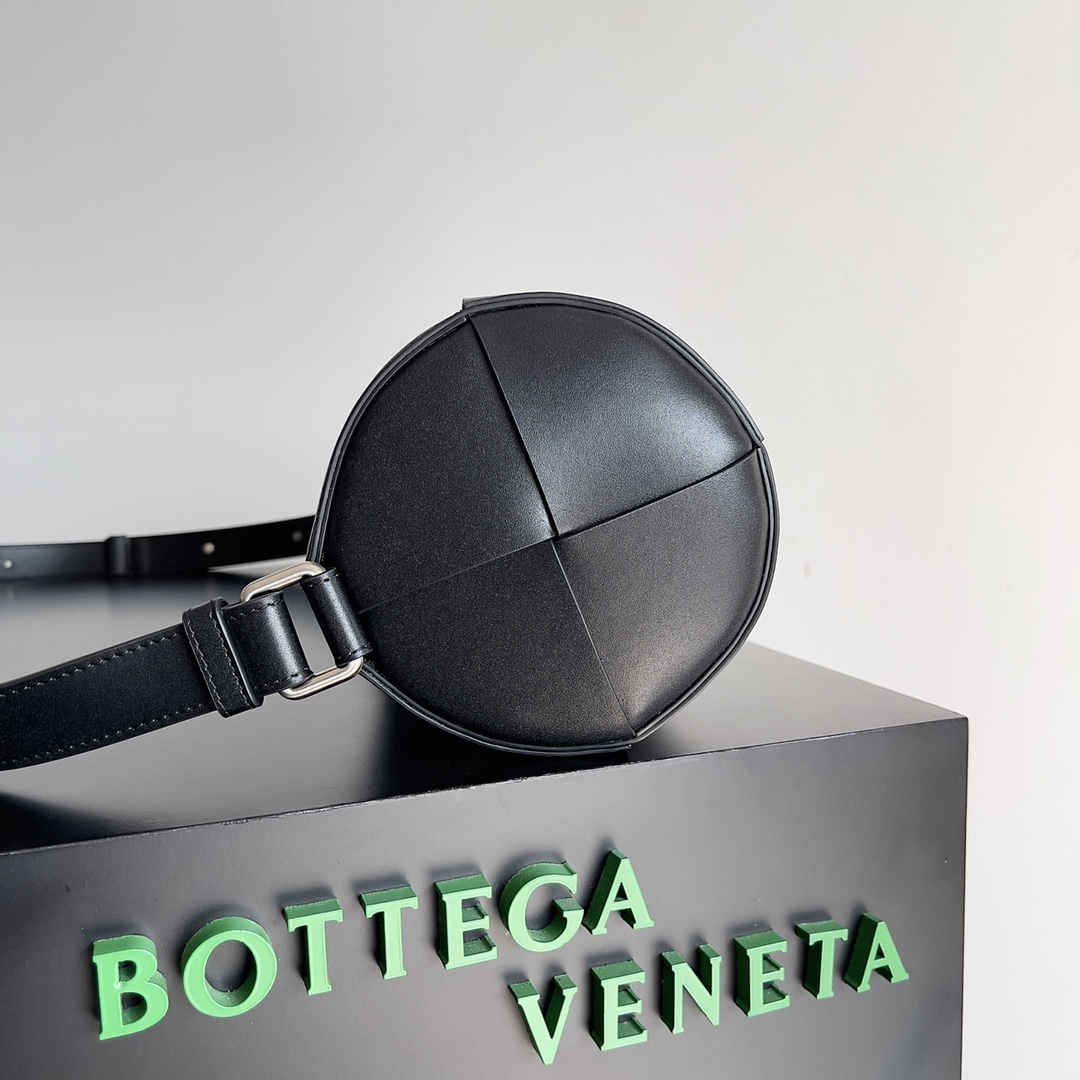 Bo*te*ga ve*ne*ta arco bag-31*14*14cm