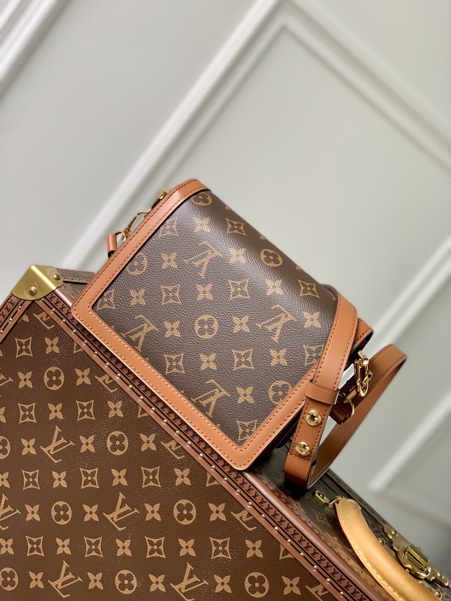 l**is V*t*n mini dauphine bag-20*15*9cm