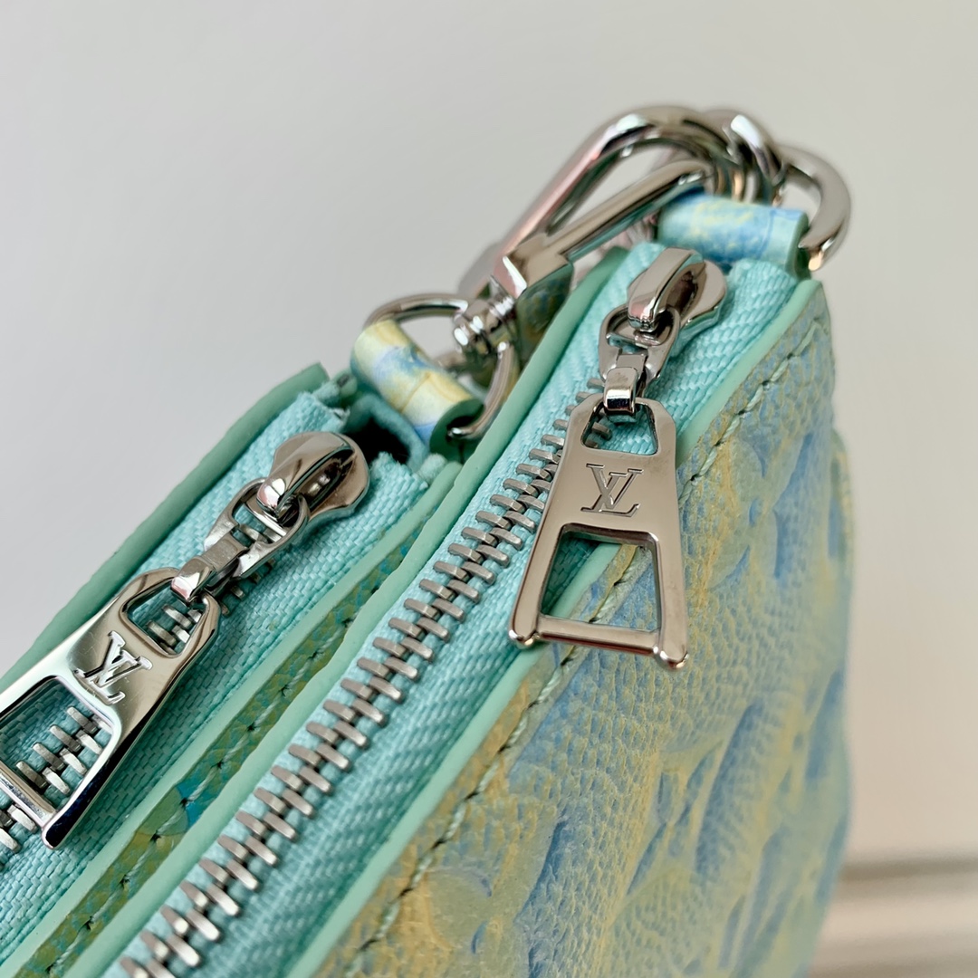 l**is V*t*n multi pochette accessoires m46180-24*13.5* 4cm