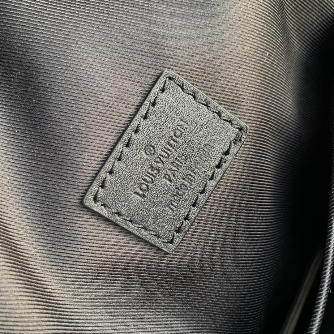 l**is V*t*n dean backpack-m45335-31 x 41.5 x 15.5 cm