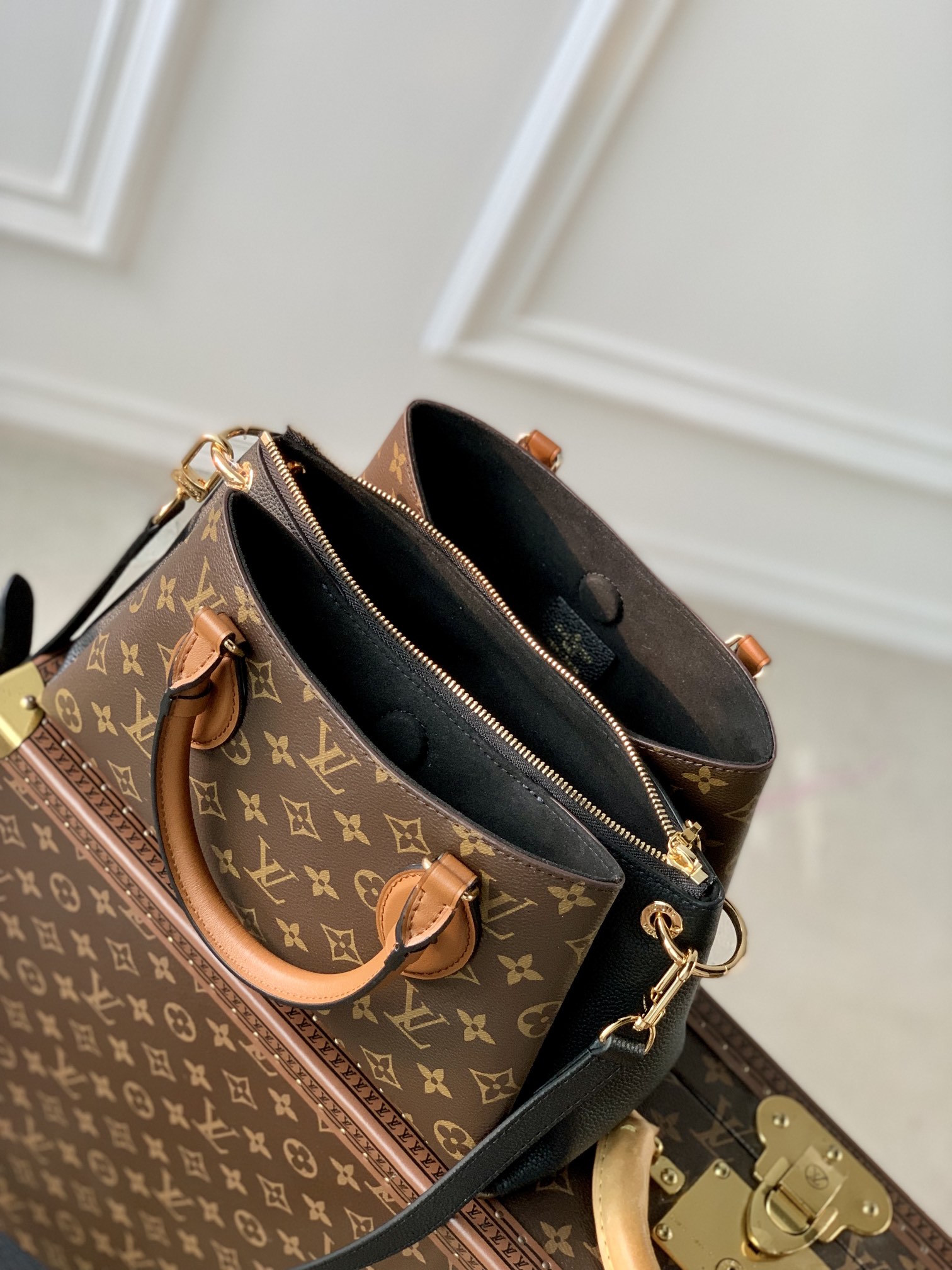l**is V*t*n opéra bb handbag-26.0 x 18.0 x 15cm