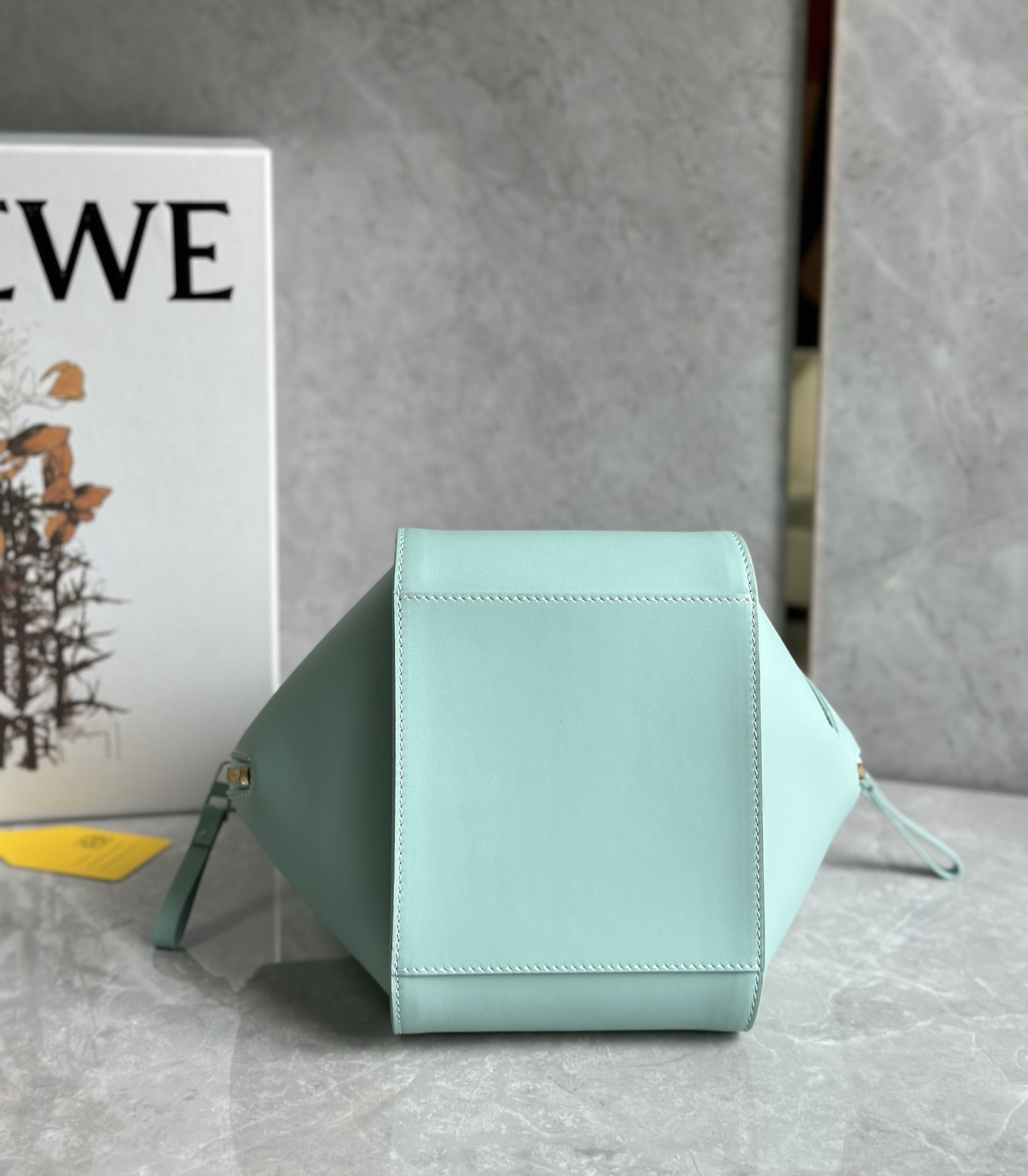 Loewe Hammock Bag-19.5*14.4*20.8CM