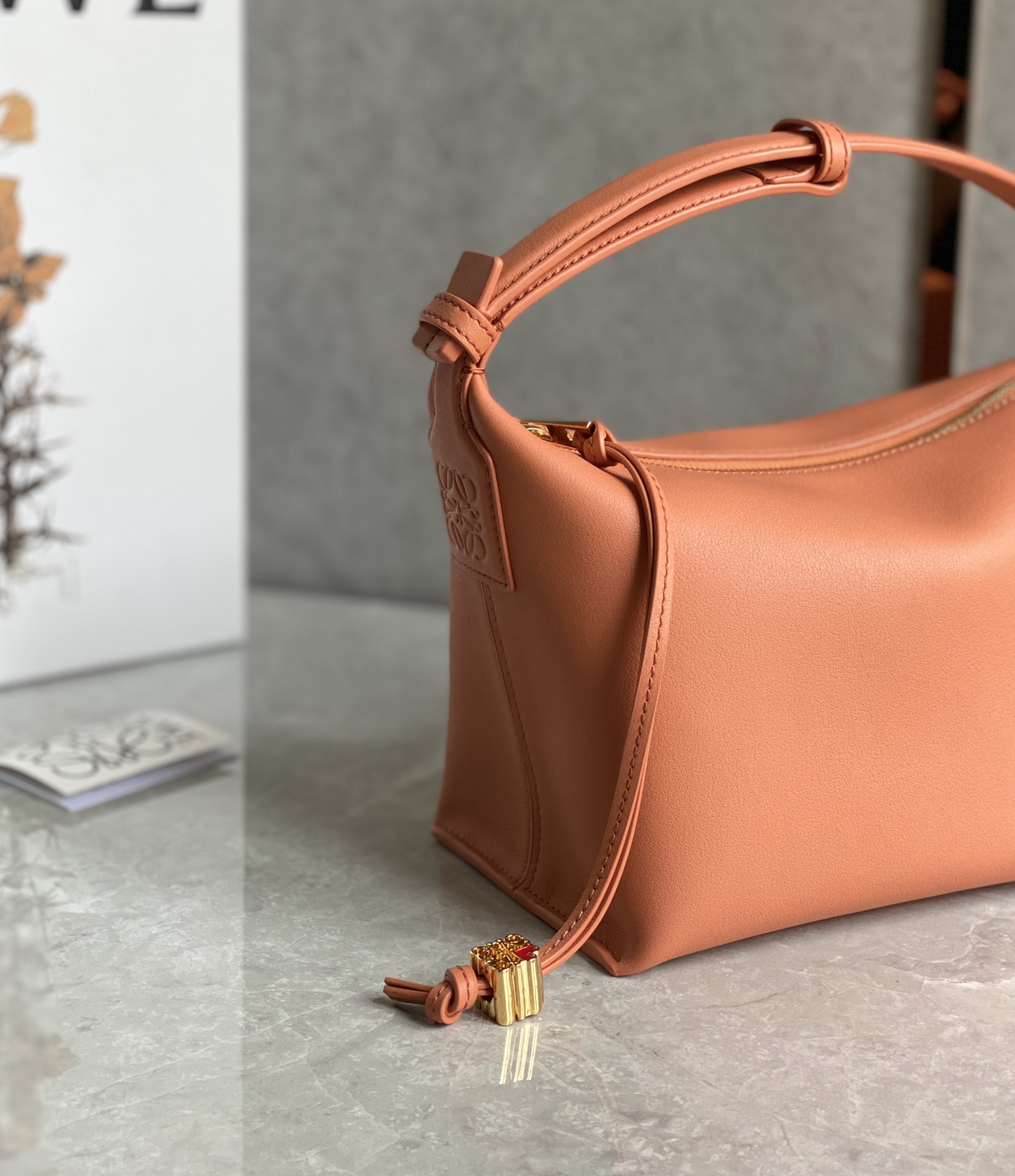 Loewe Cubi Bag-20.5×17×12.5CM