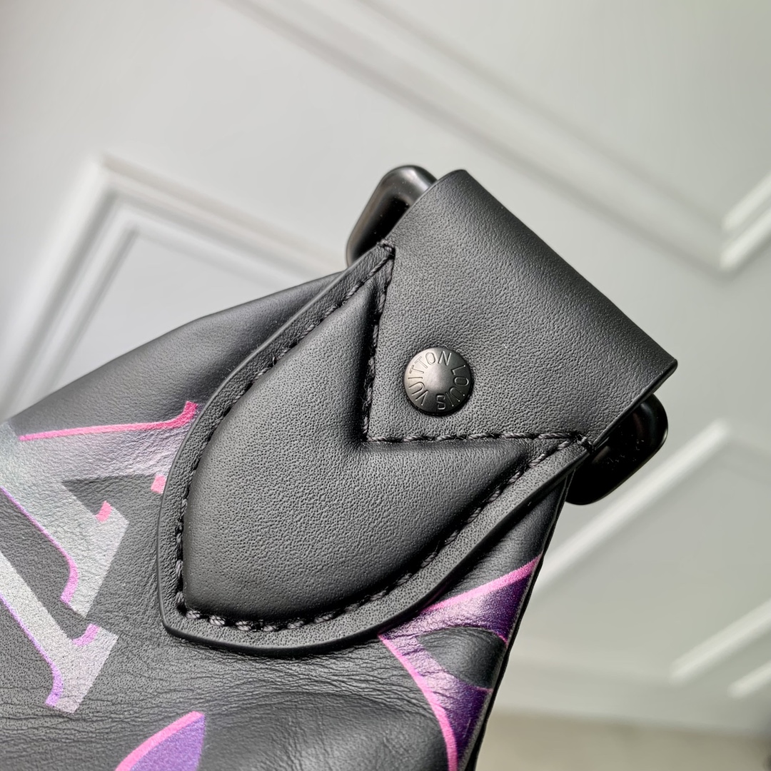 l**is V*t*n aerogram waist bag-m22494-45*17*9cm