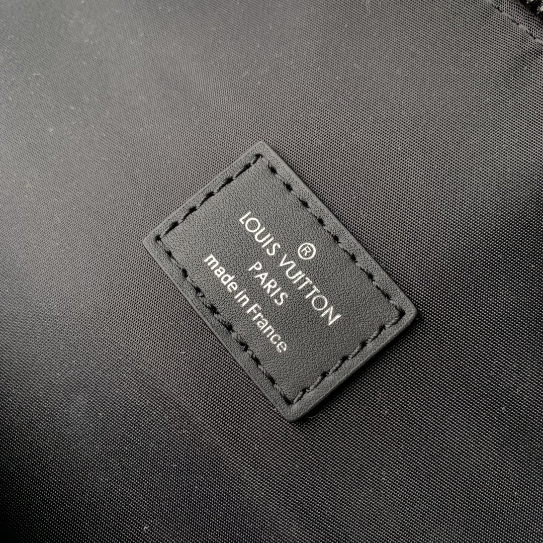 l**is V*t*n aerogram waist bag-m22494-45*17*9cm