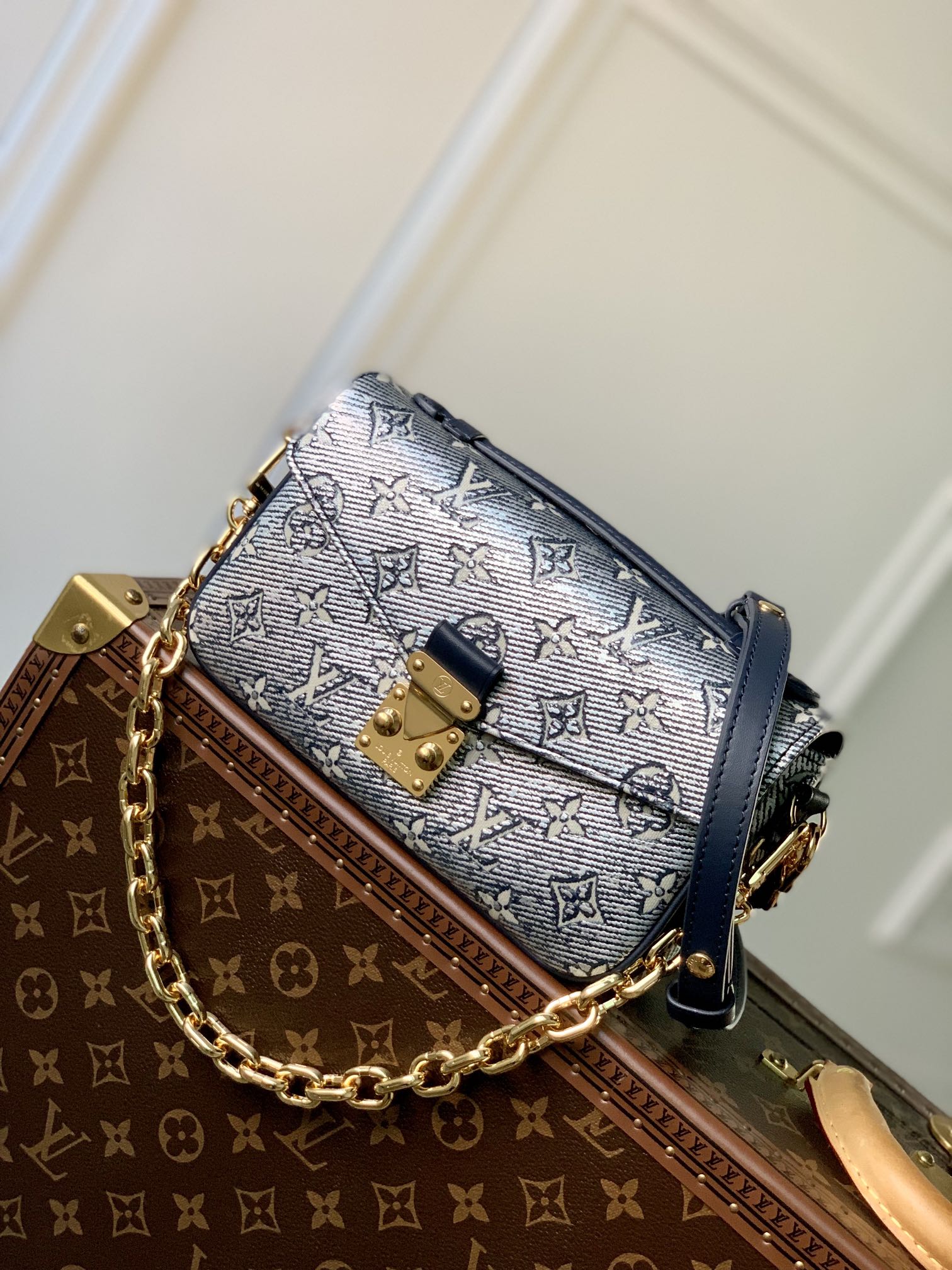 l**is V*t*n pochette metis east west handbags- 21.5 x 13.5 x 6cm