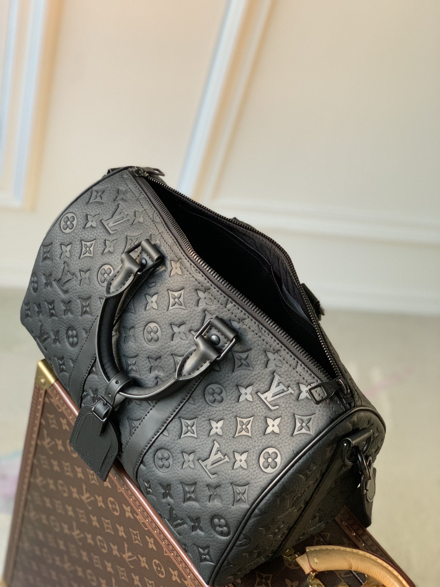 l**is V*t*n keepall bandouliÈre 35-m22570-34*21*16cm