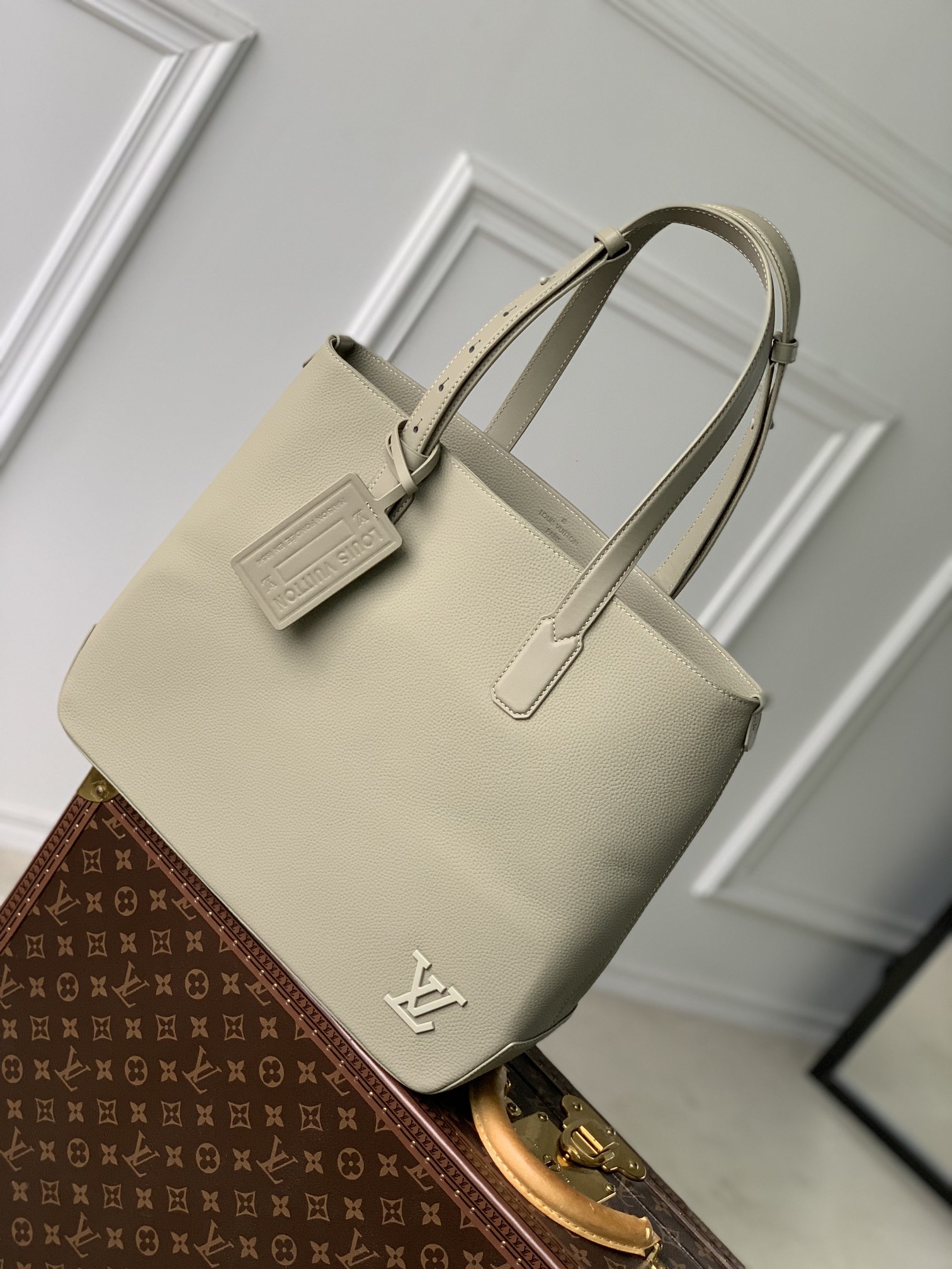 l**is V*t*n tote aerogram briefcase-m22481-38 x 32.5 x 13cm