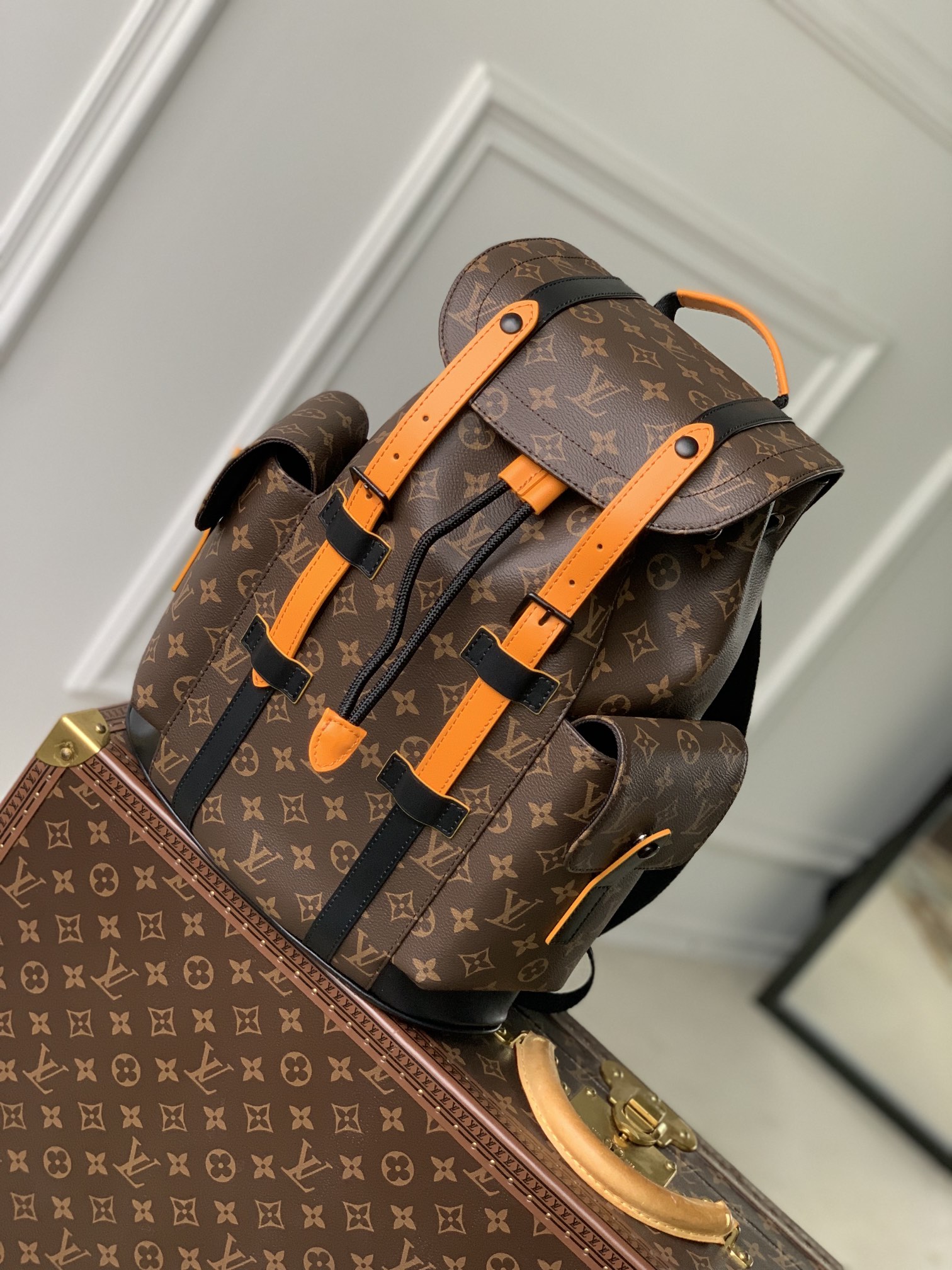 l**is V*t*n christopher backpack m46699-32*39*12cm