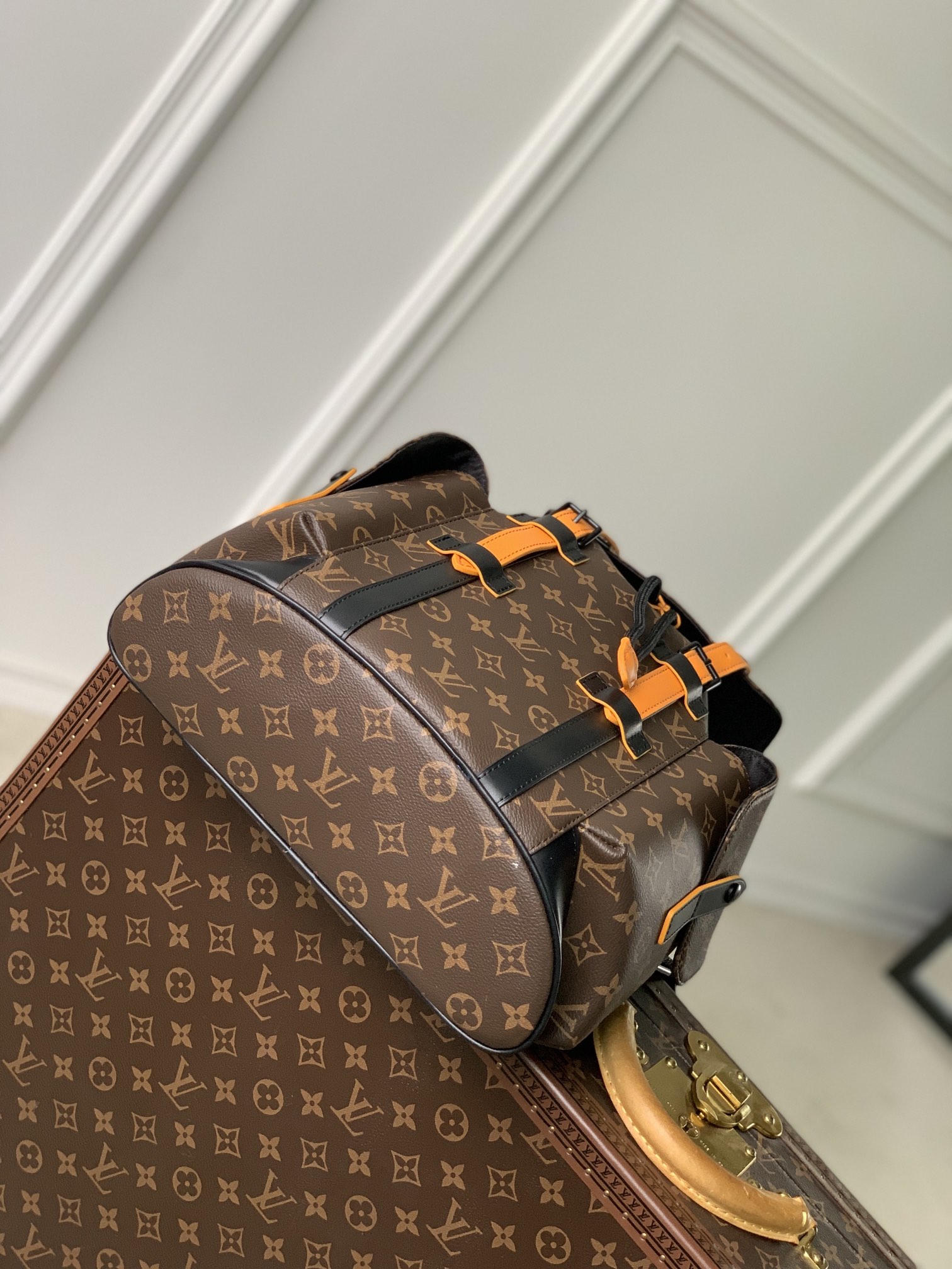 l**is V*t*n christopher backpack m46699-32*39*12cm