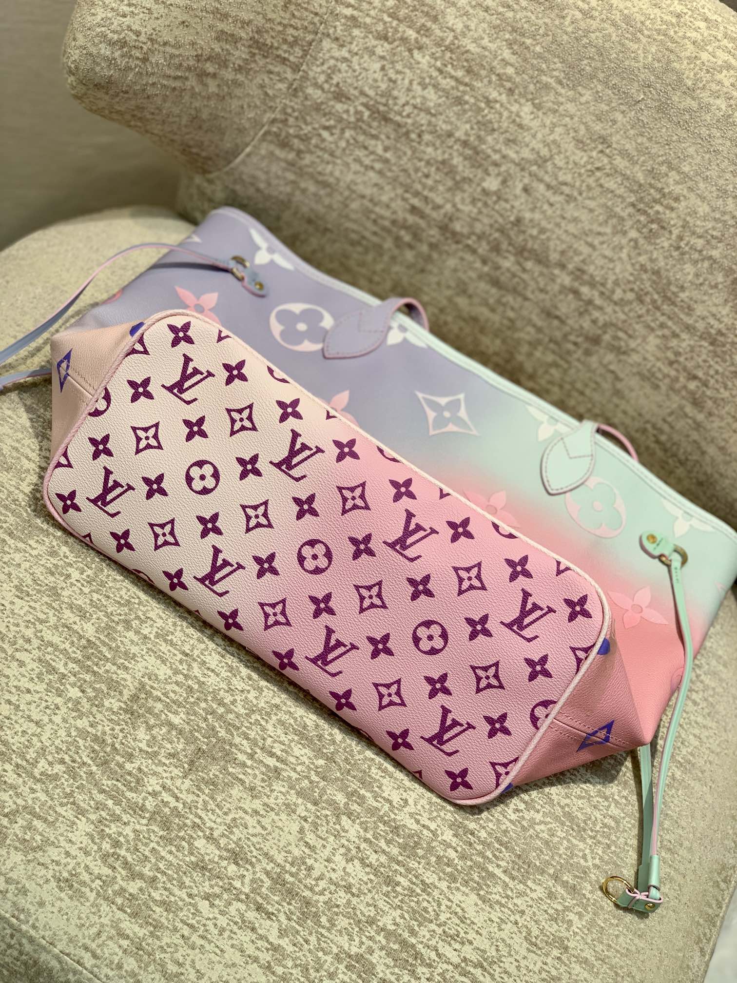 l**is V*t*n neverfull m46102-32*29*17cm