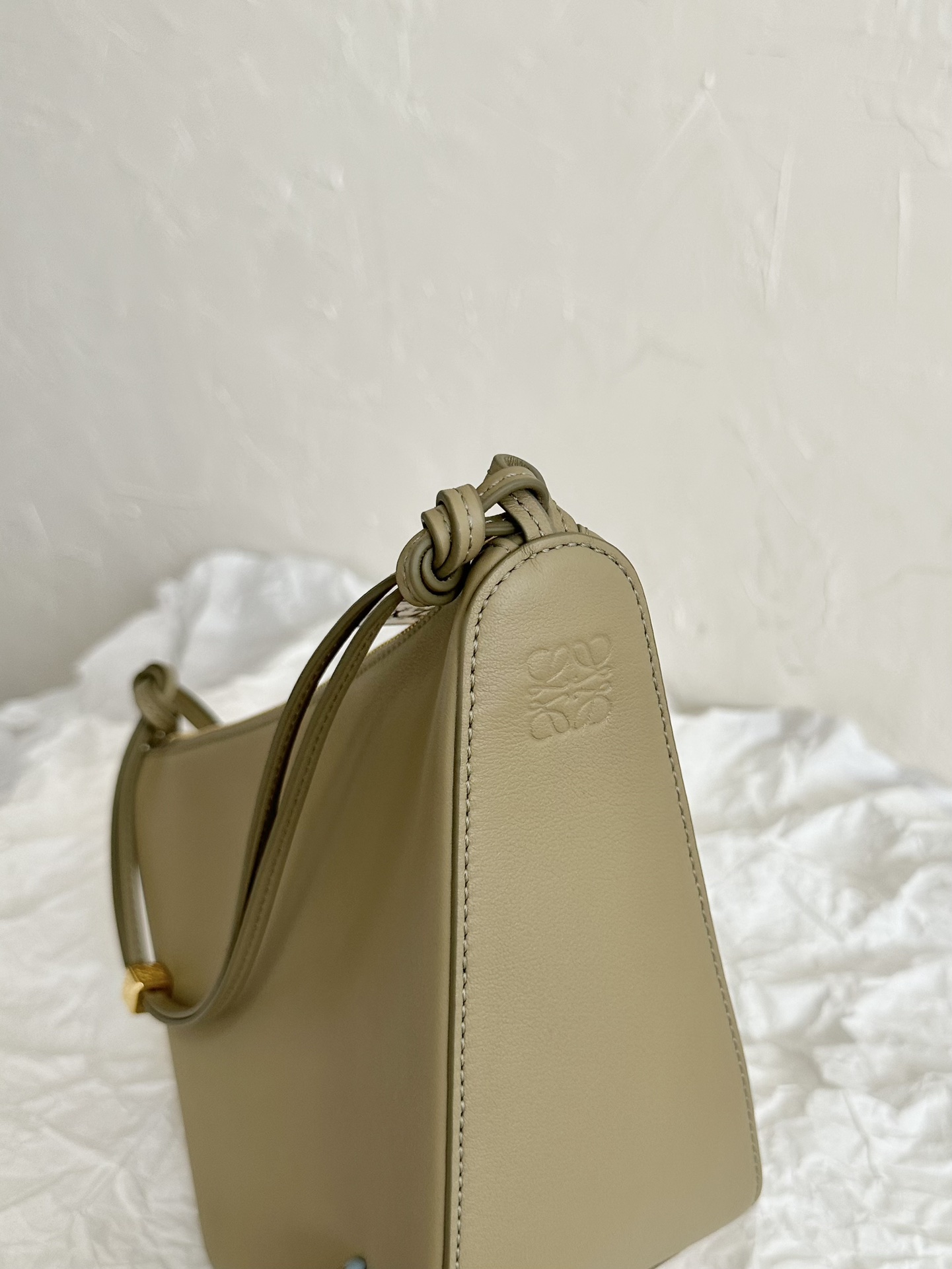 Loewe Hammock Hobo Bag-28*17*9.5CM