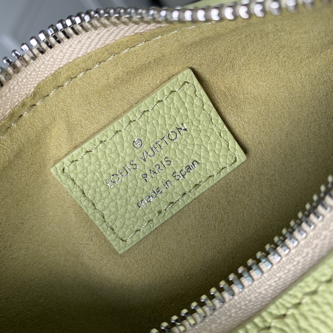 l**is V*t*n mini moon bag m46692-20.5 x 11 x 5cm