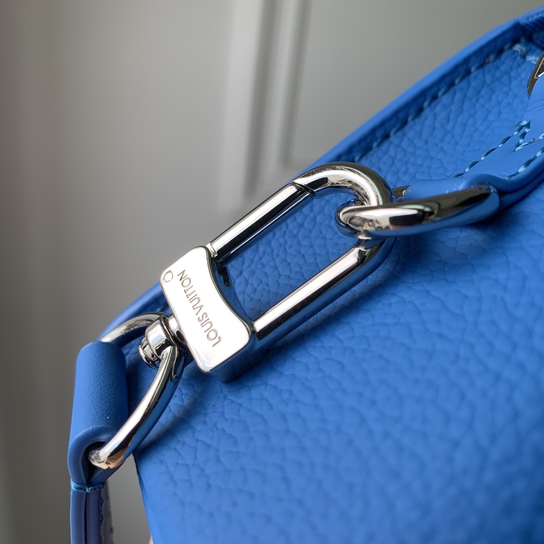 l**is V*t*n aerogram bag-m22481-17.3 x 12 x 7cm