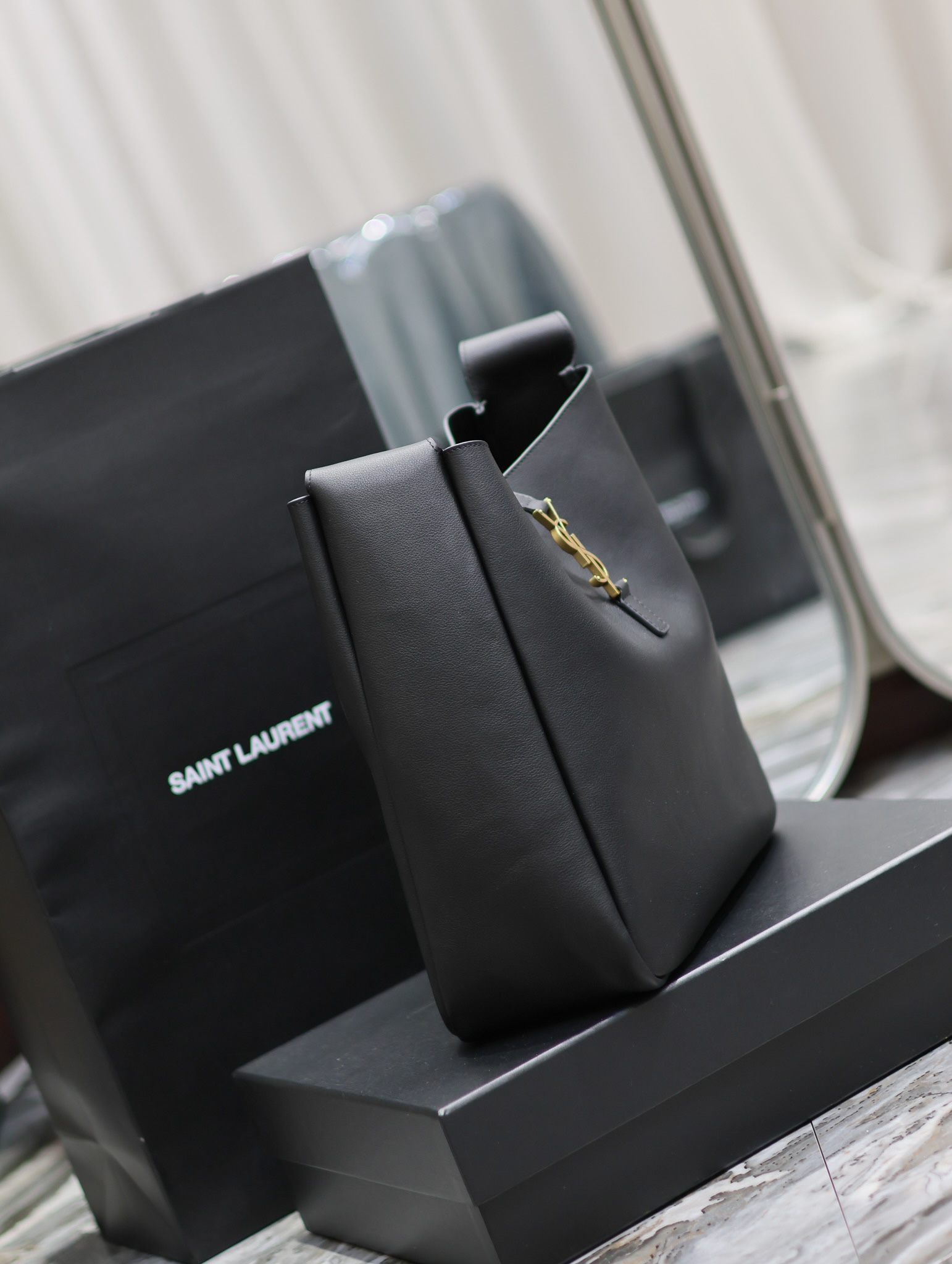 YSL Le5A7 Vintage Bag