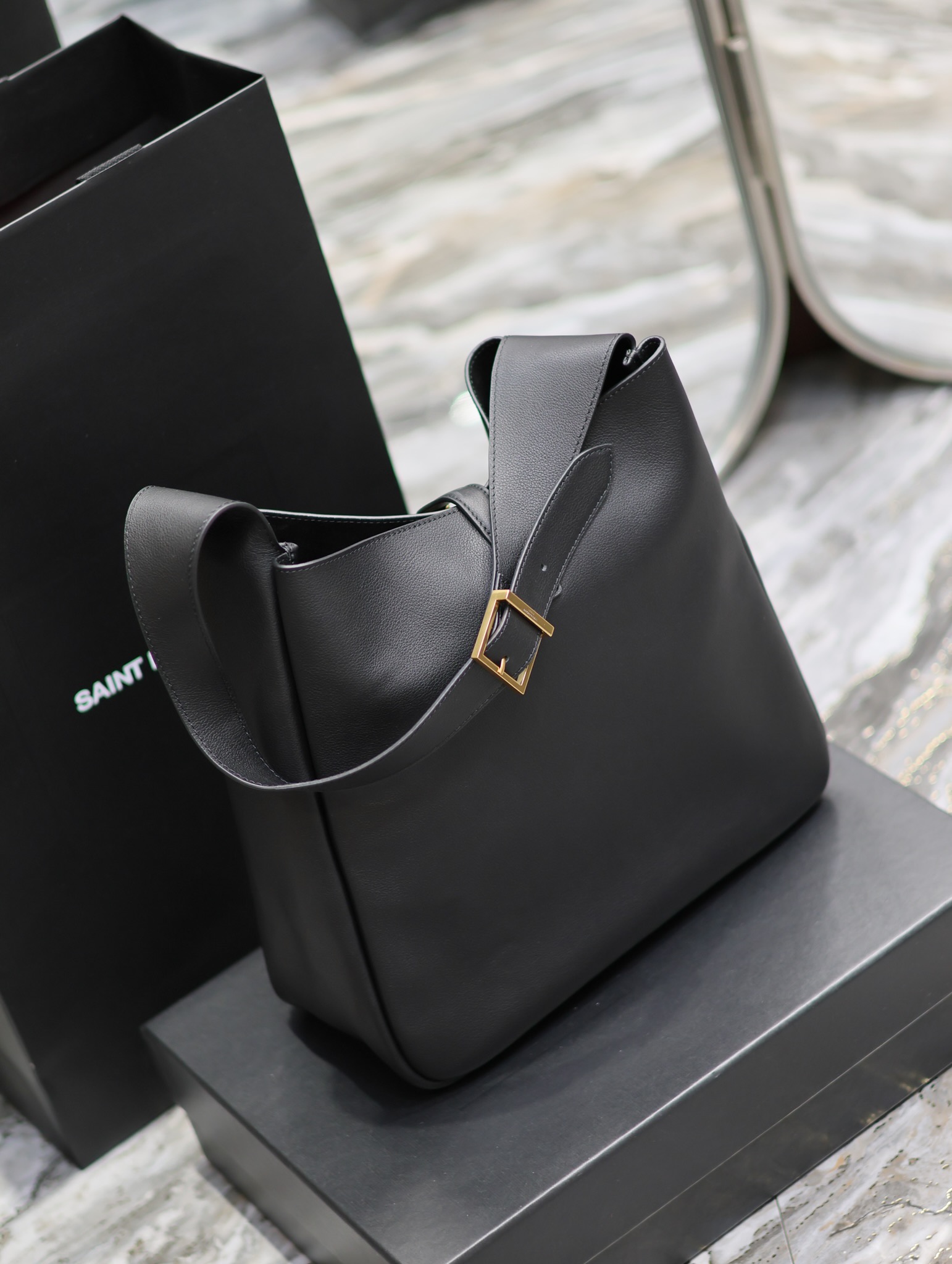 YSL Le5A7 Vintage Bag