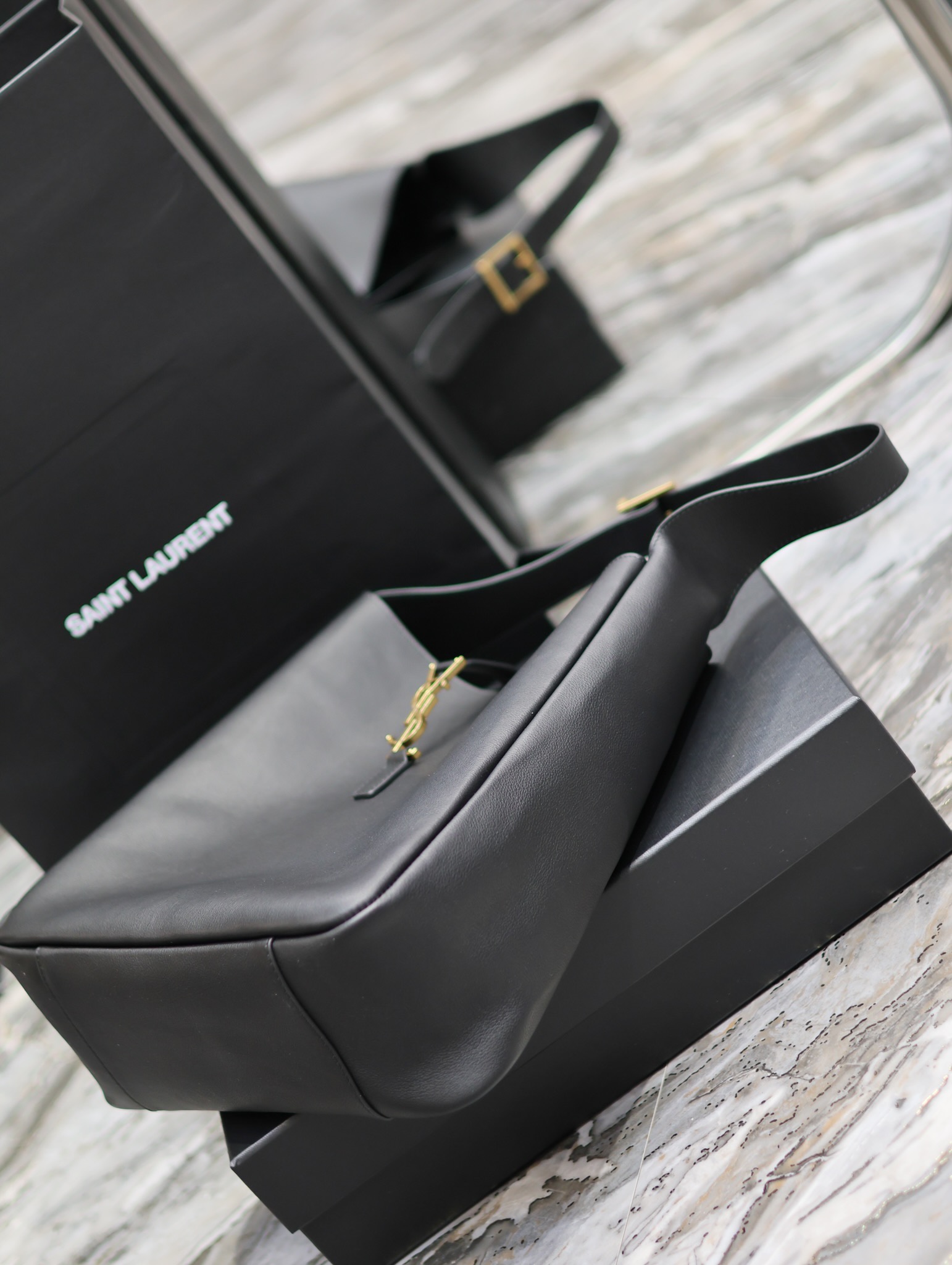 YSL Le5A7 Vintage Bag