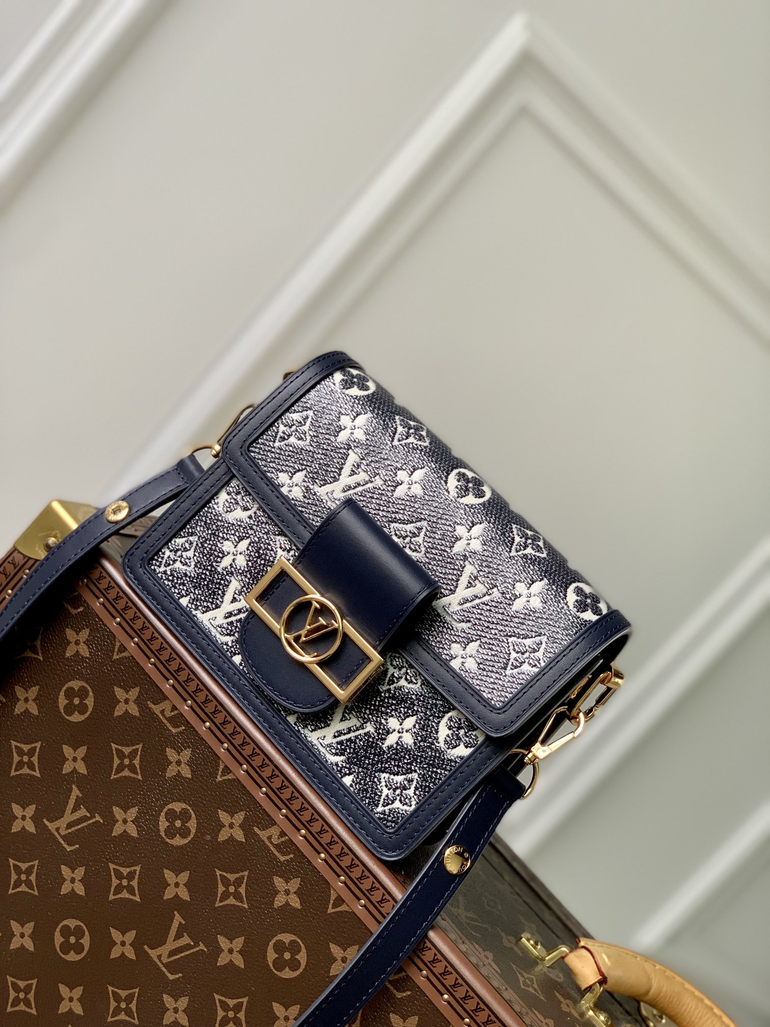 l**is V*t*n mini dauphine bag-20*15*9cm