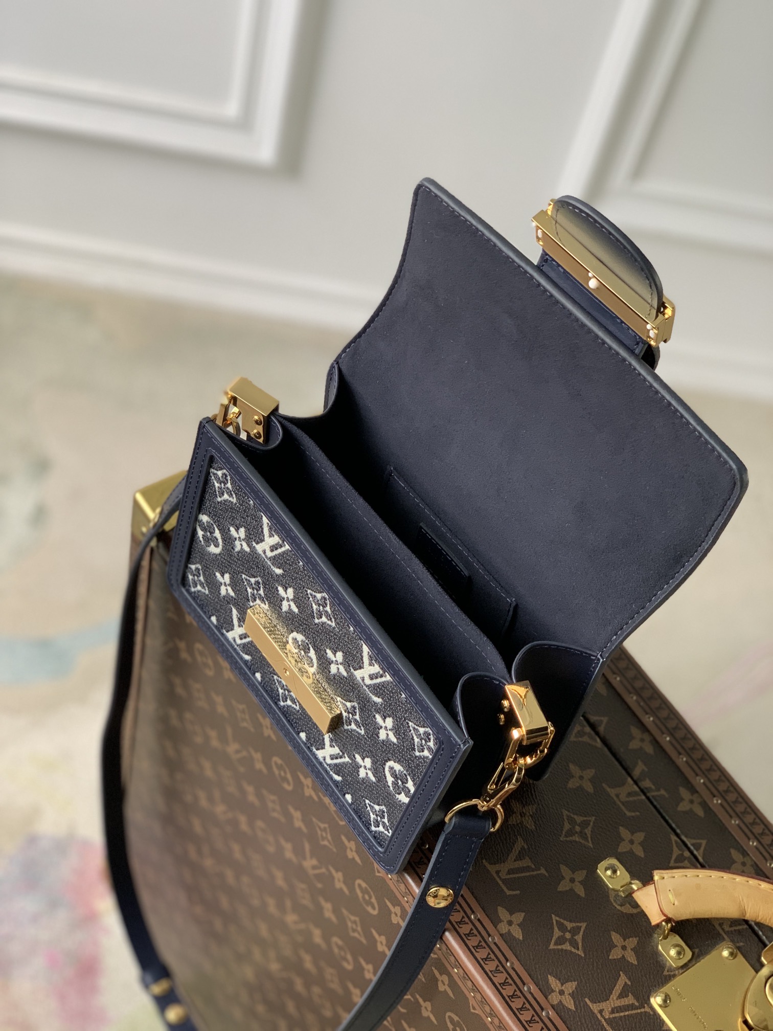 l**is V*t*n mini dauphine bag-20*15*9cm