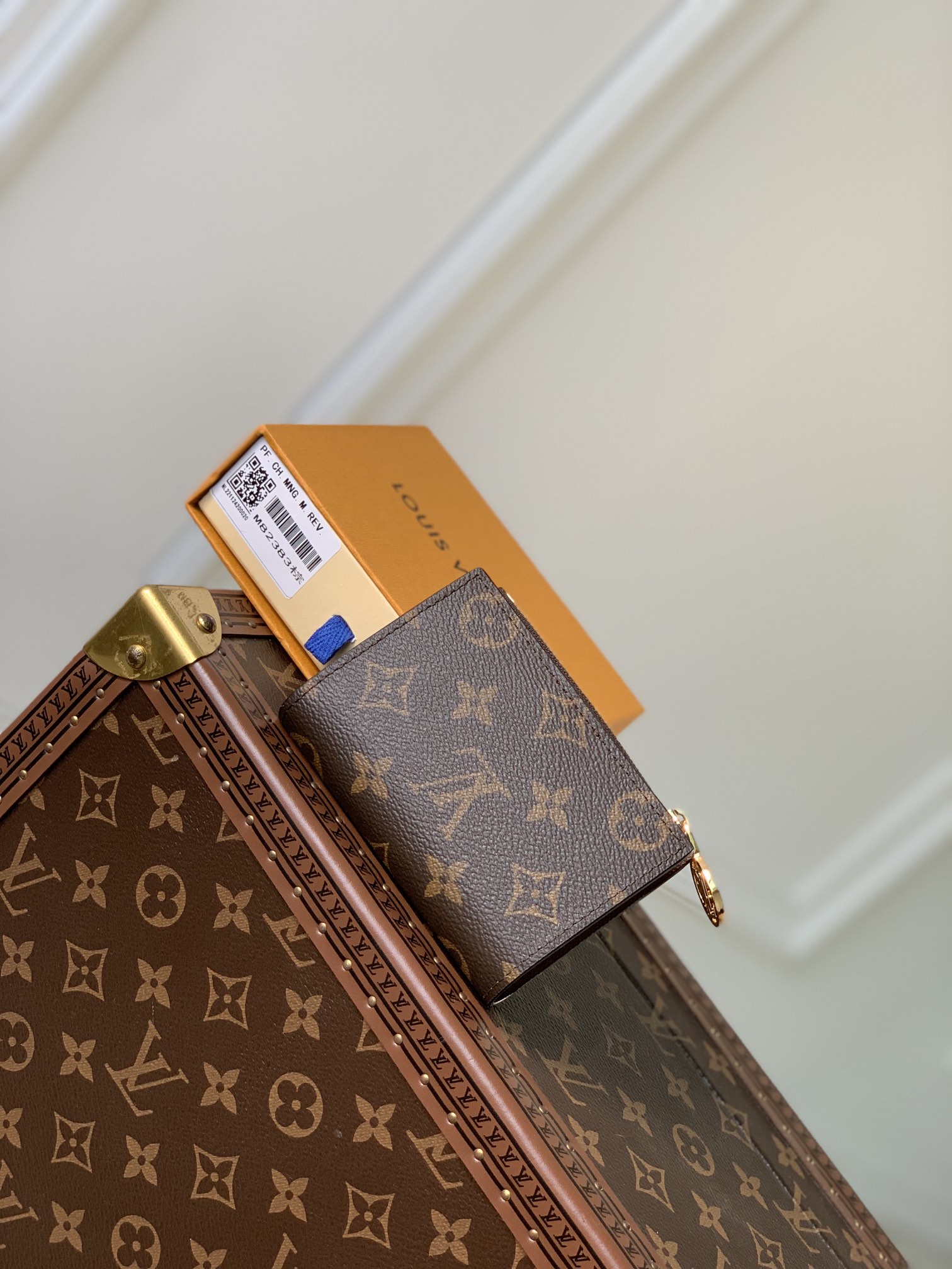 l**is V*t*n wallet- m82381-9×11.5×1.5cm