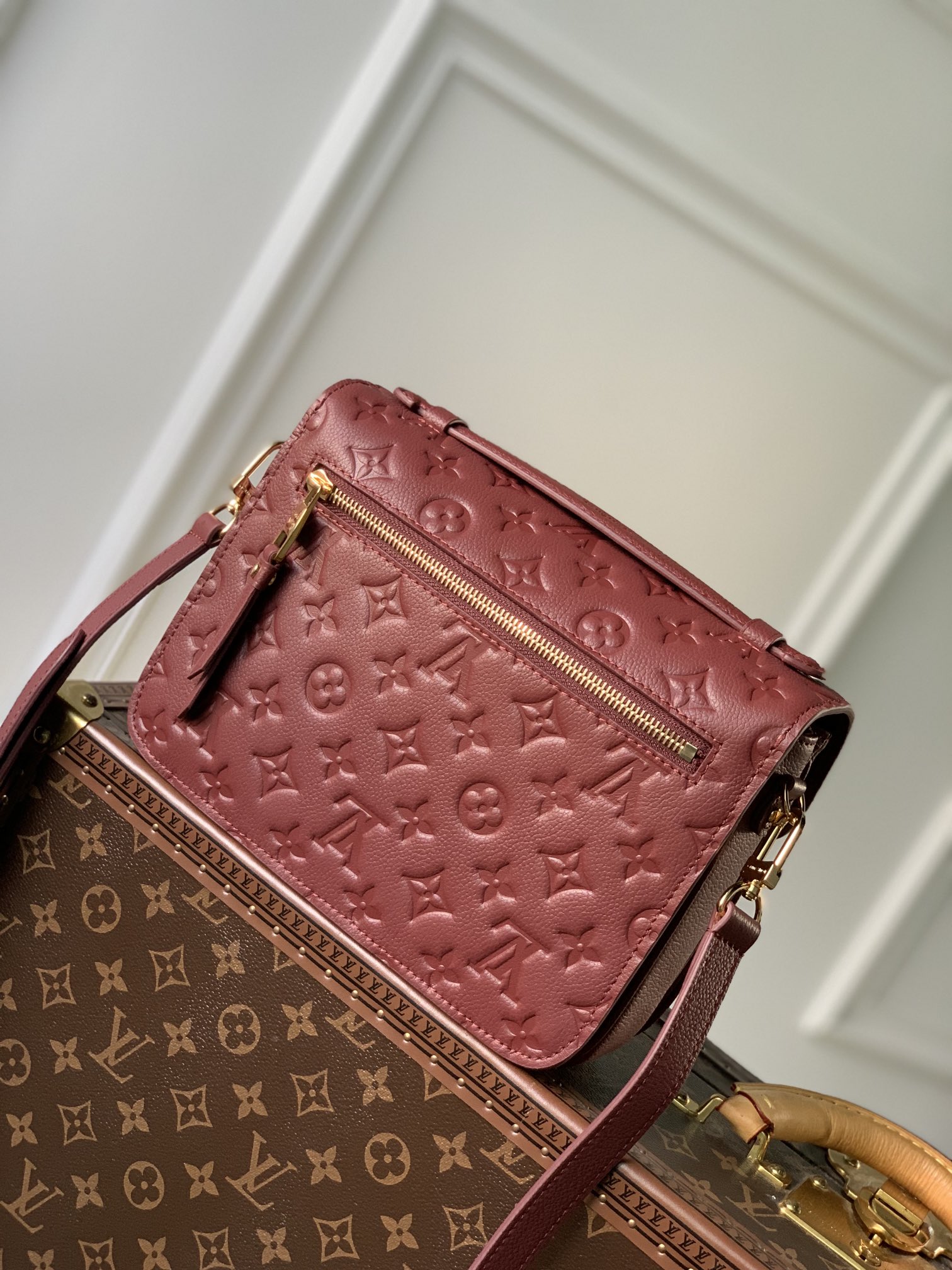 l**is V*t*n pochette metis handbags-25*19*7cm